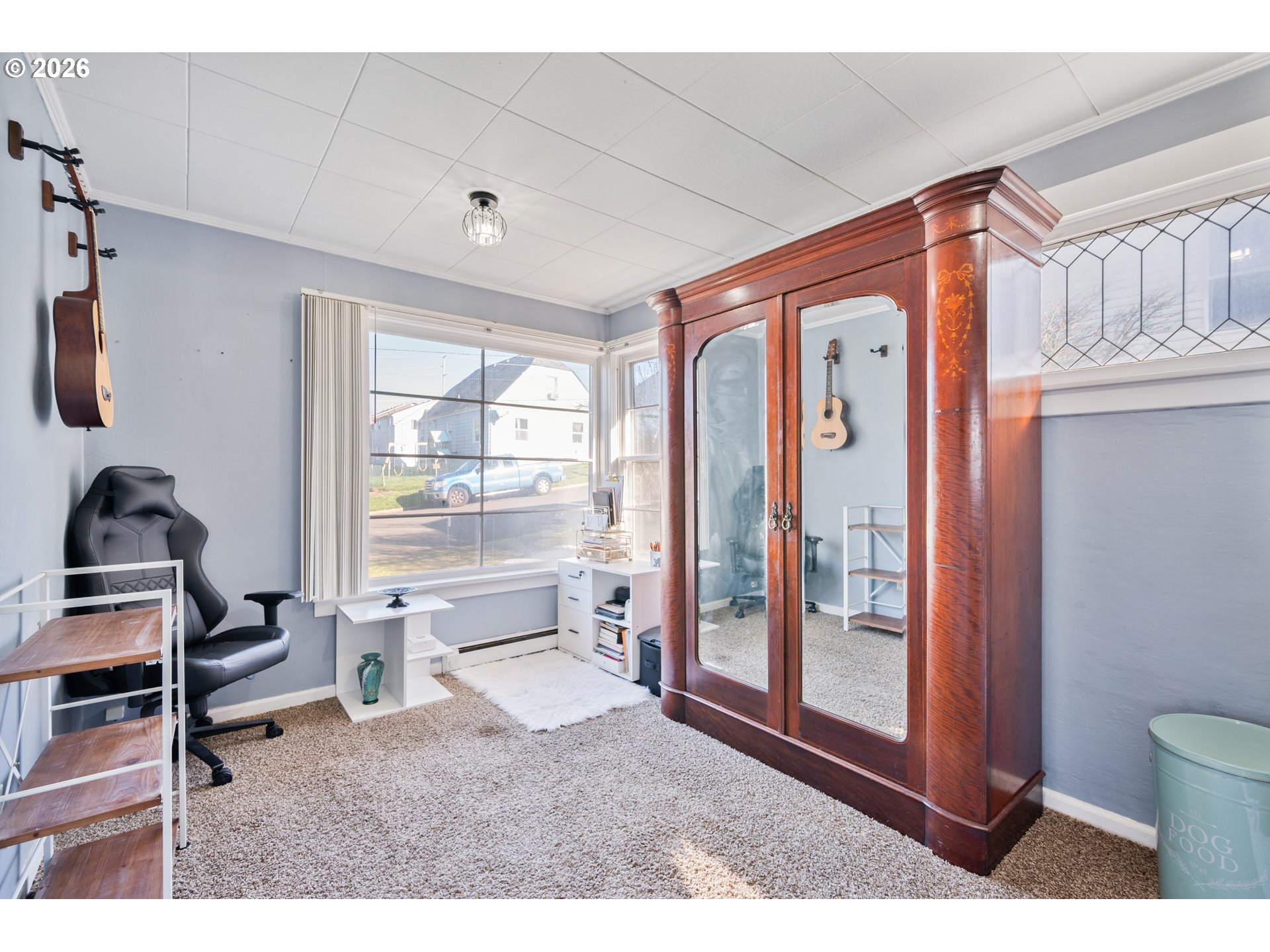 304 Crawford St Property Photo 17