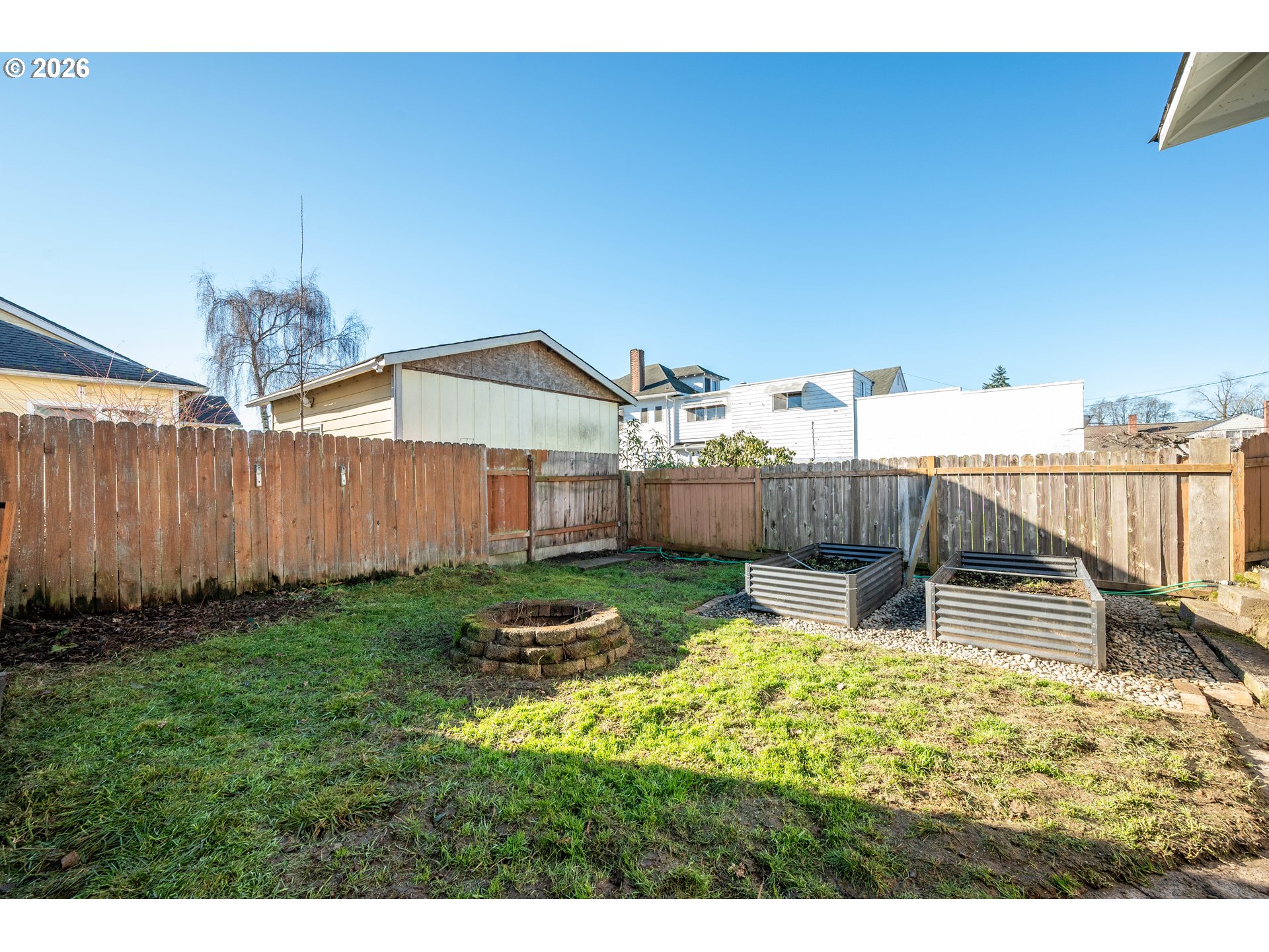 304 Crawford St Property Photo 34