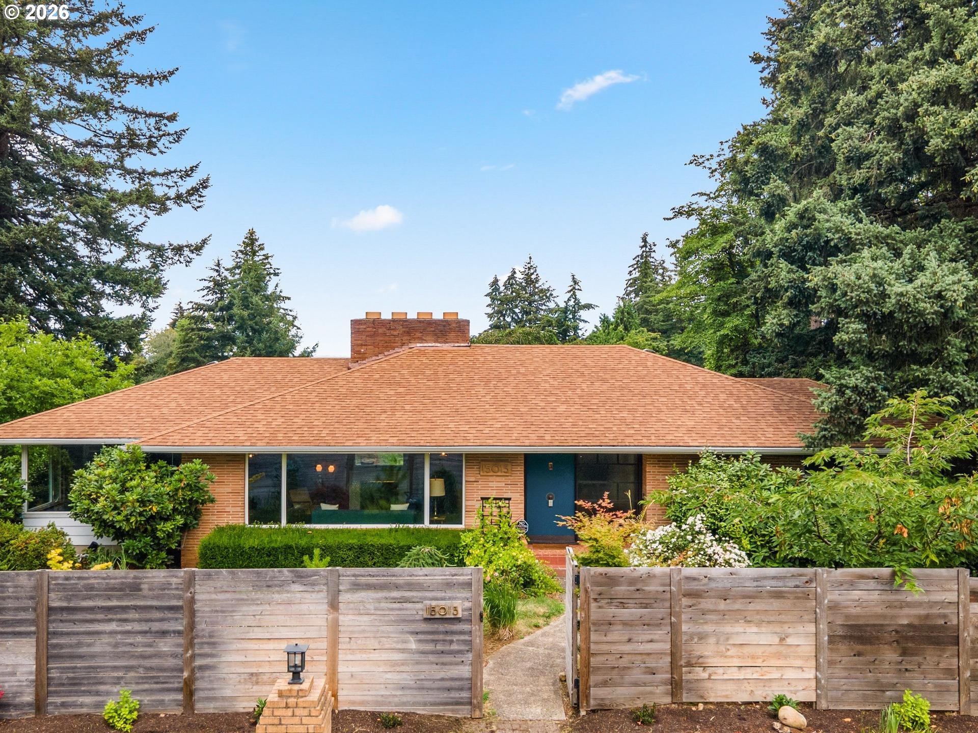 15015 Ne Multnomah St Property Photo 1
