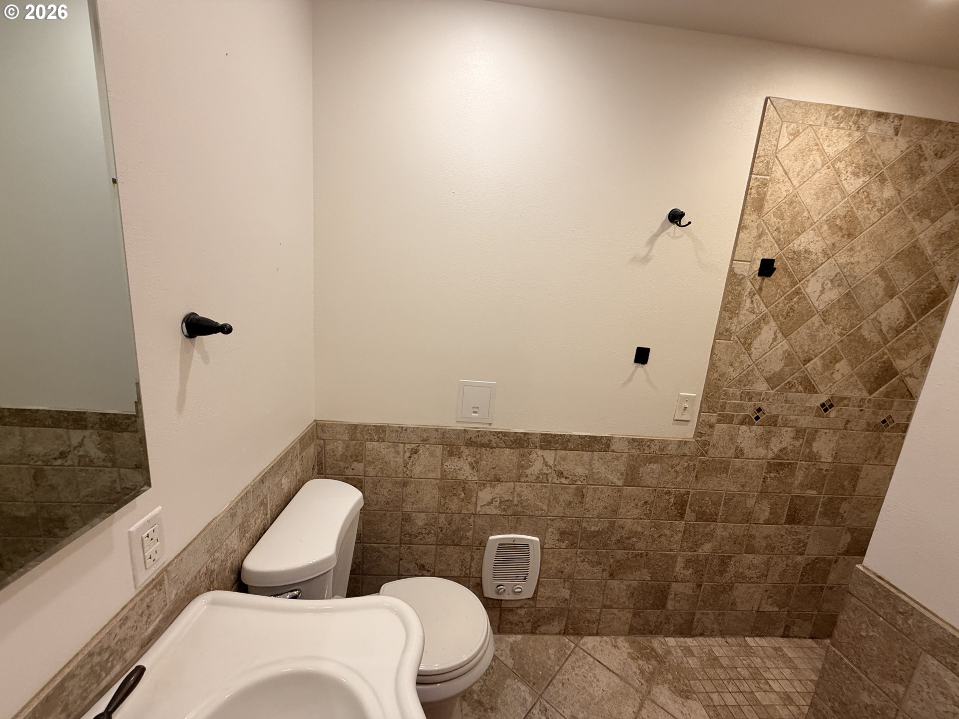 18177 Highway 395 Property Photo 23