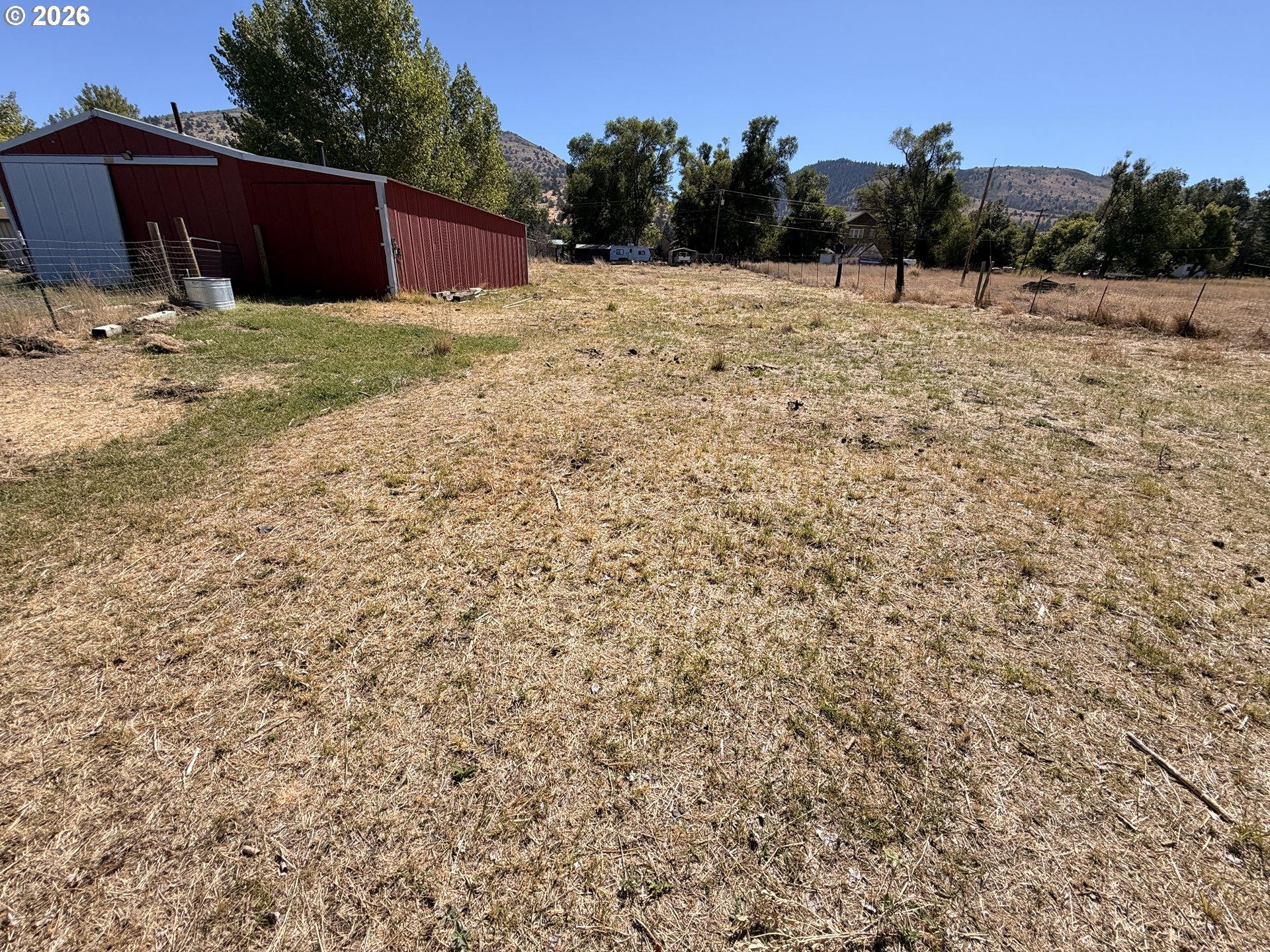 18177 Highway 395 Property Photo 34