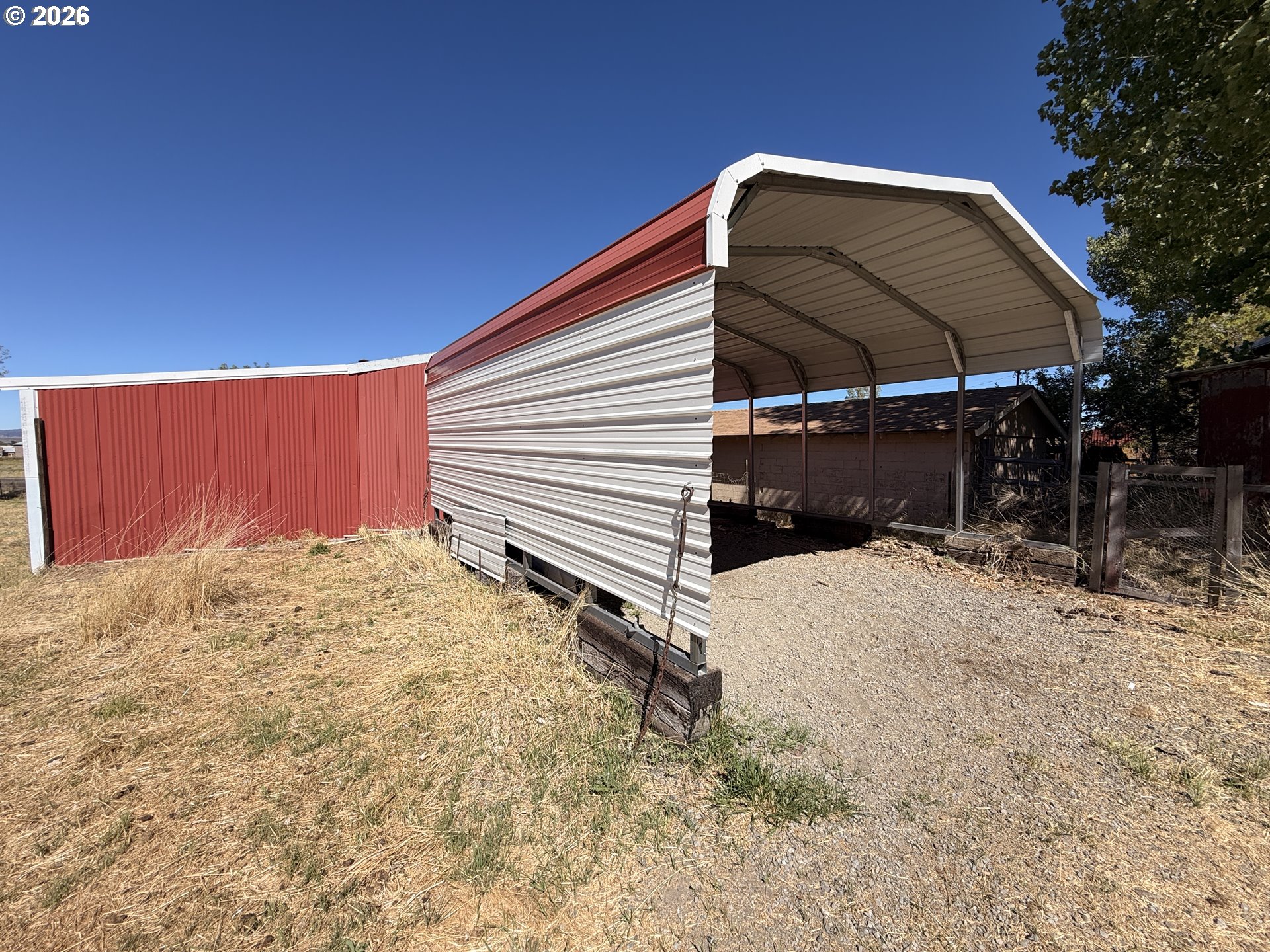 18177 Highway 395 Property Photo 35