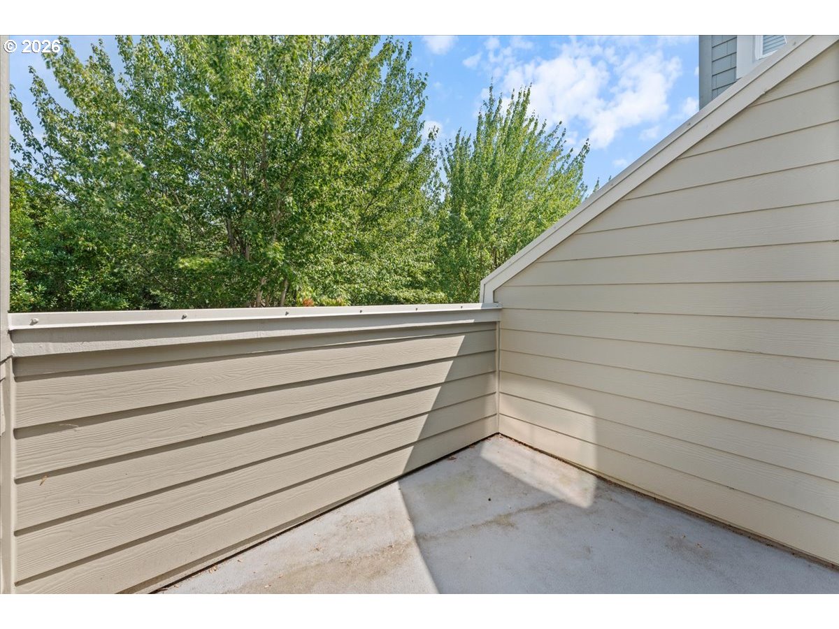1790 Ne Ashberry Dr Property Photo 13