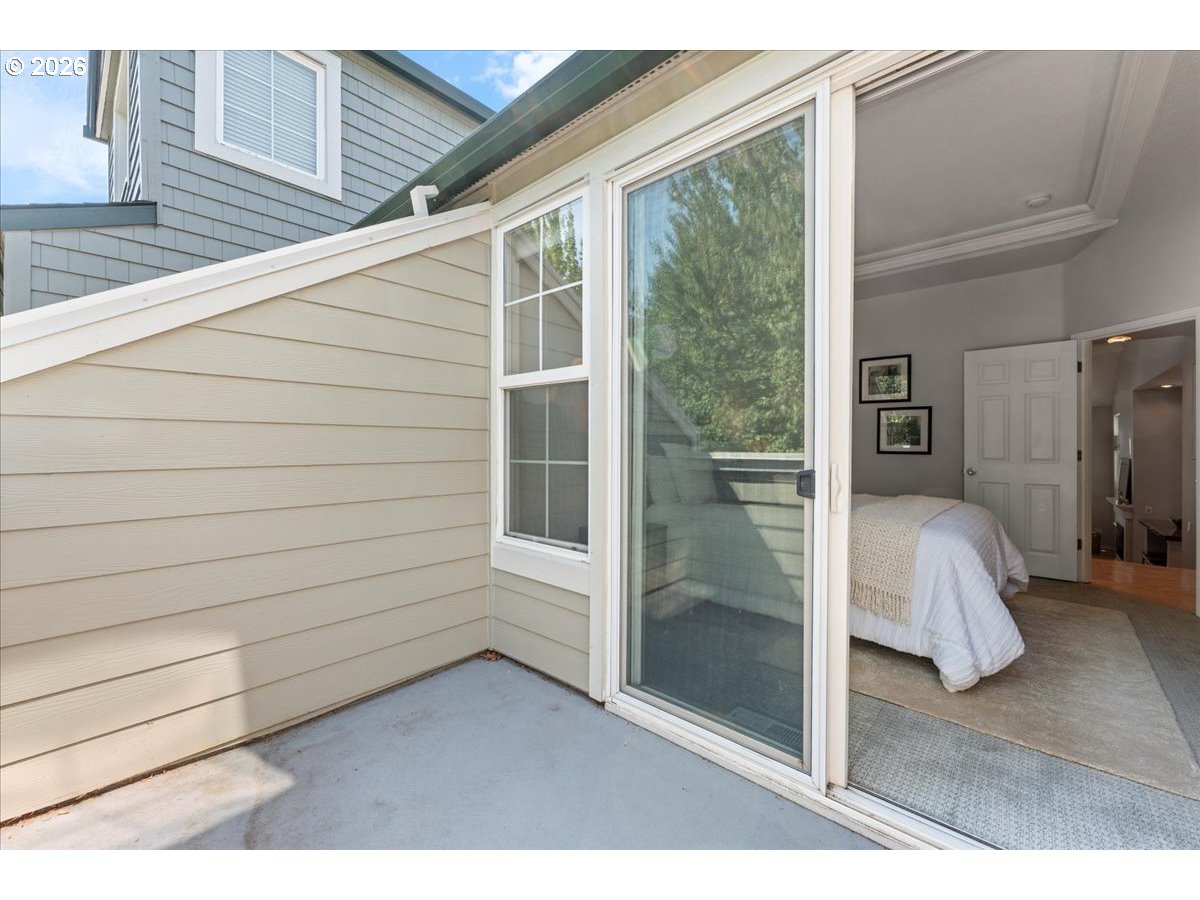 1790 Ne Ashberry Dr Property Photo 14