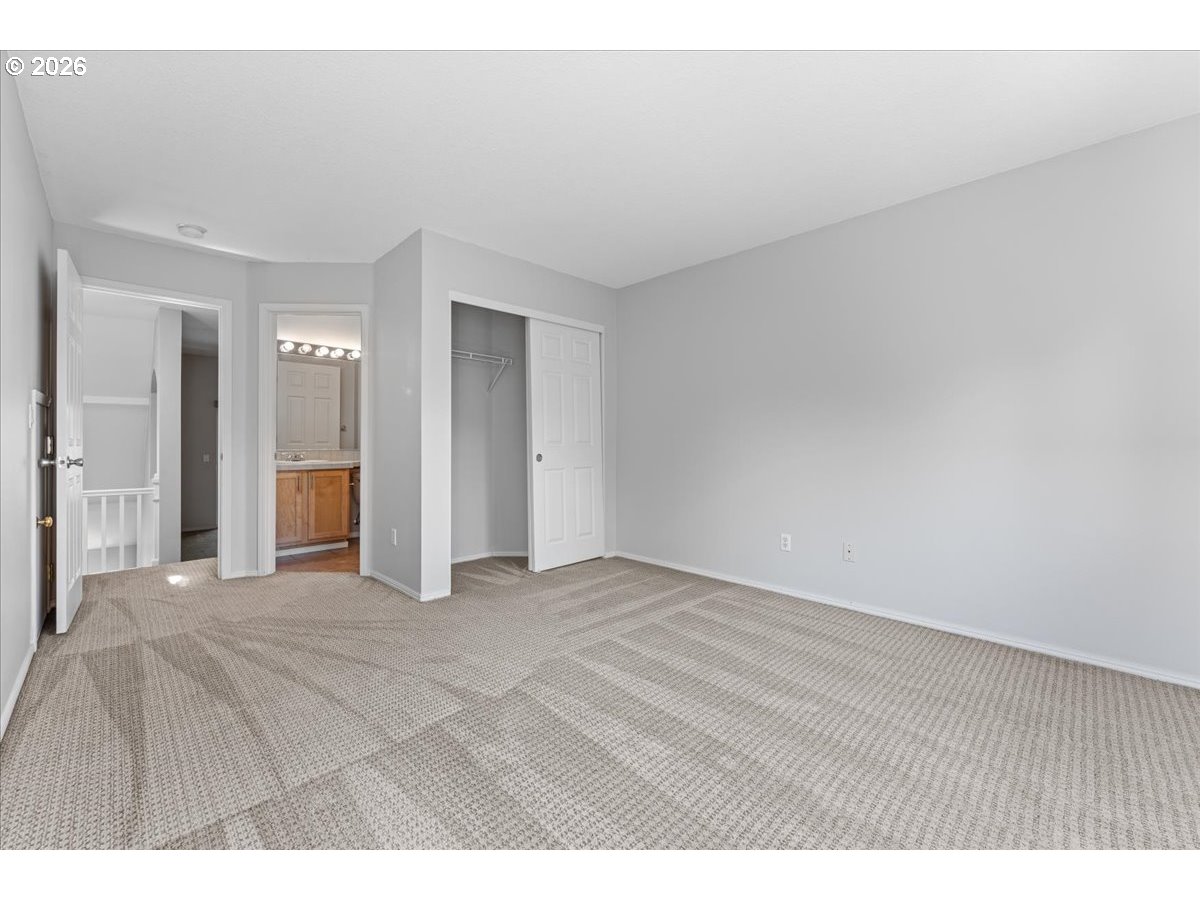 1790 Ne Ashberry Dr Property Photo 23