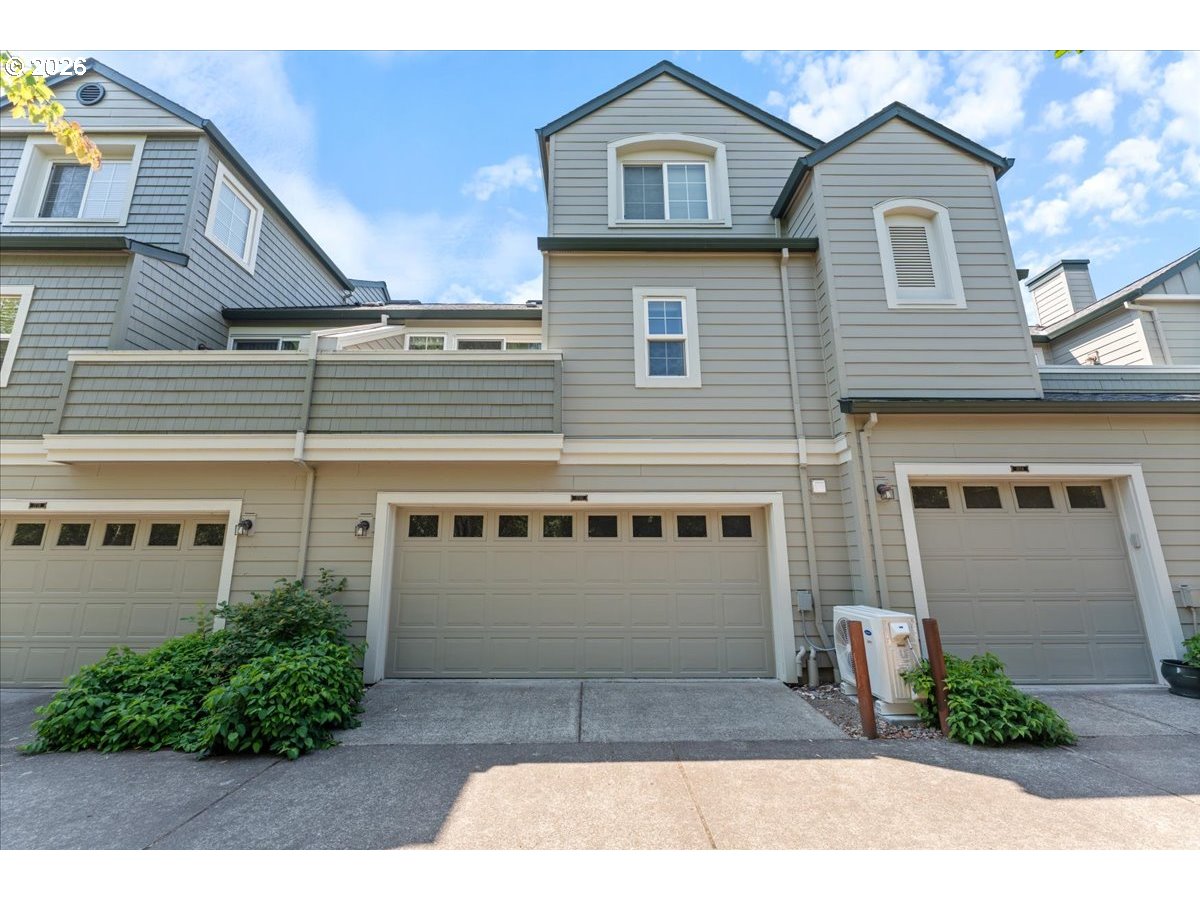 1790 Ne Ashberry Dr Property Photo 27
