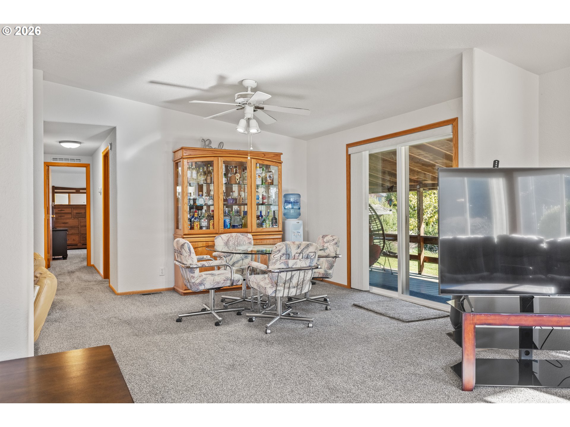 173 E Date St Property Photo 23