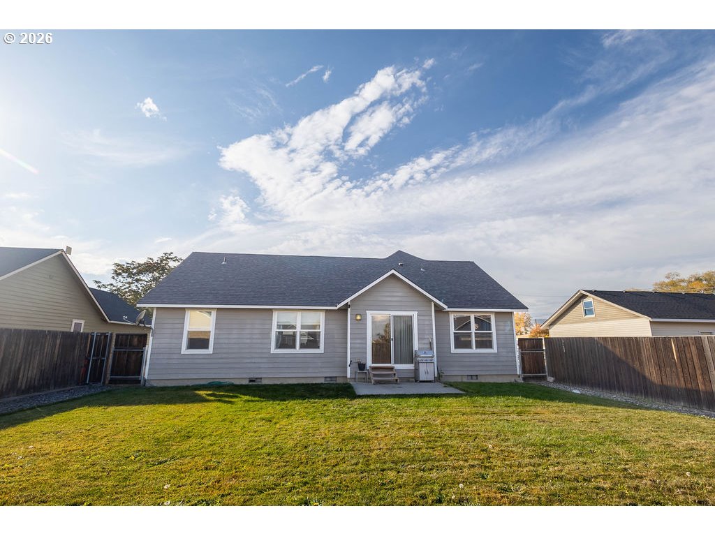 1409 25th St Property Photo 5