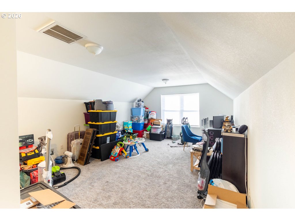 1409 25th St Property Photo 21