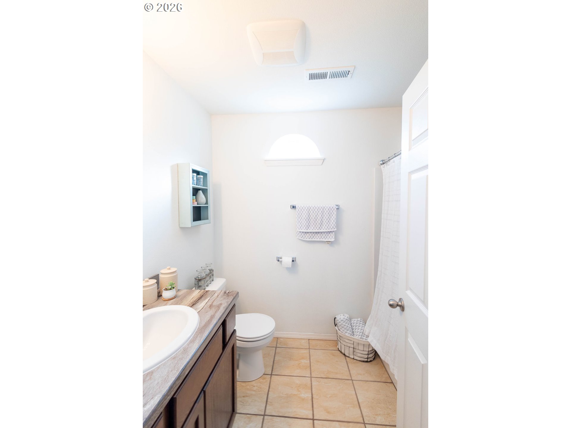 1409 25th St Property Photo 32