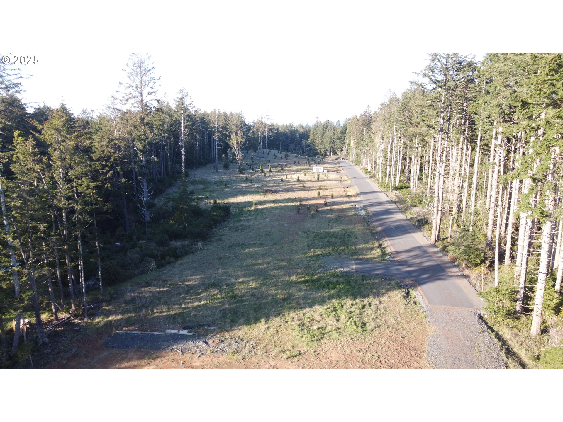 Hubbard Ln Property Photo 6