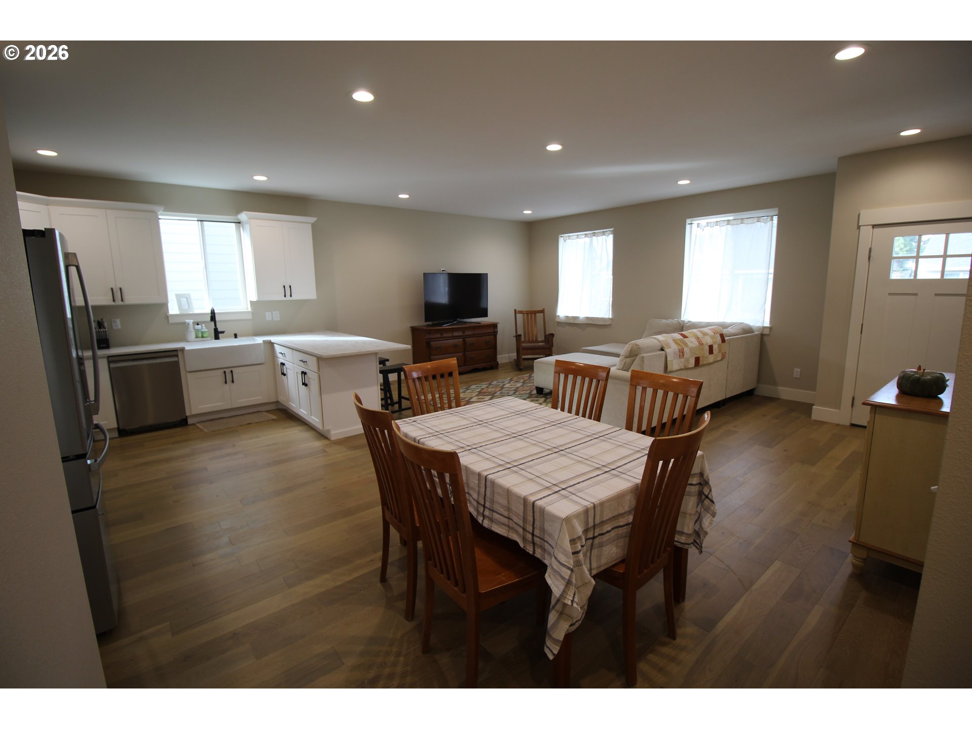 672 Parker Loop Property Photo 7
