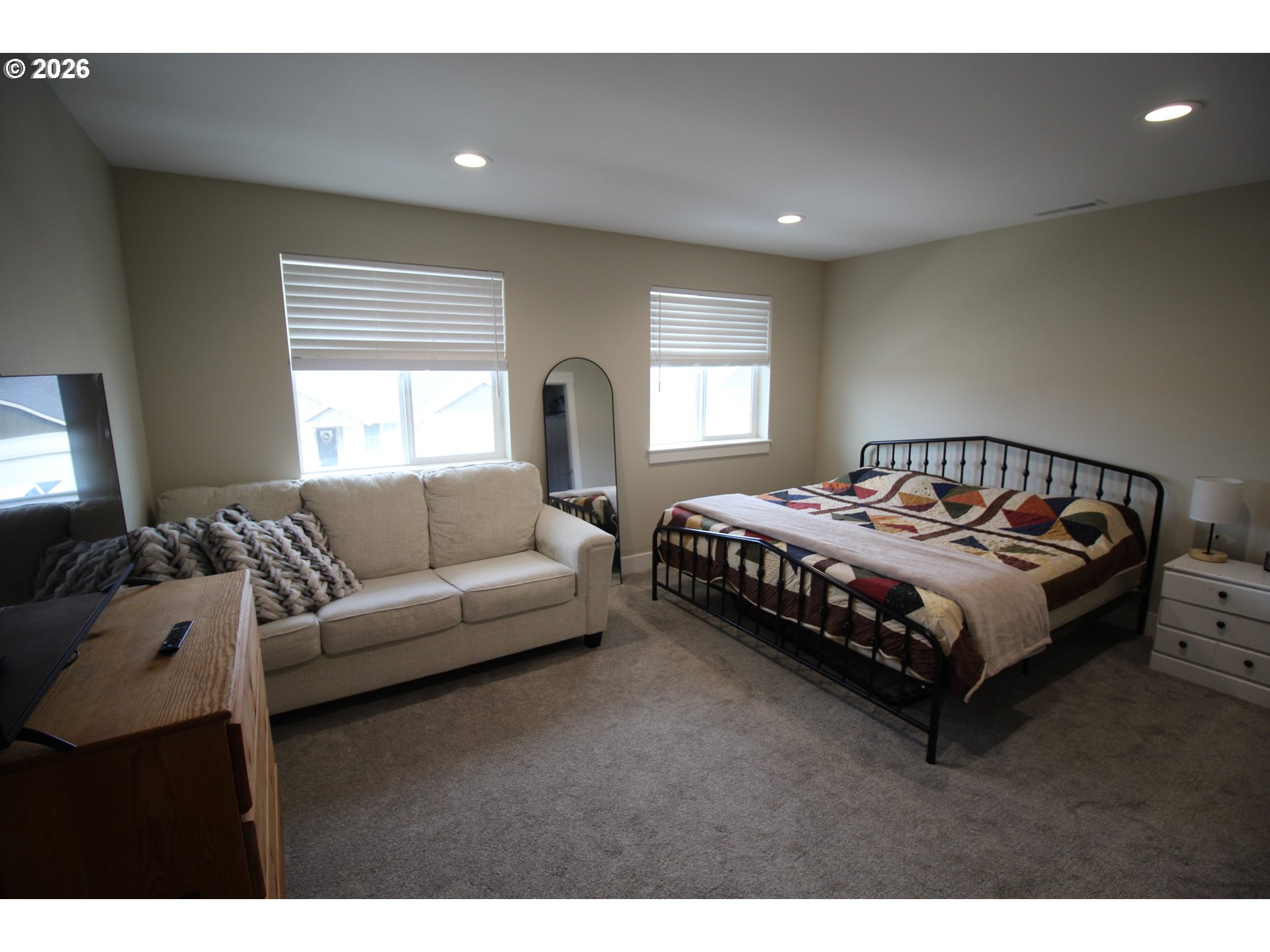 672 Parker Loop Property Photo 9
