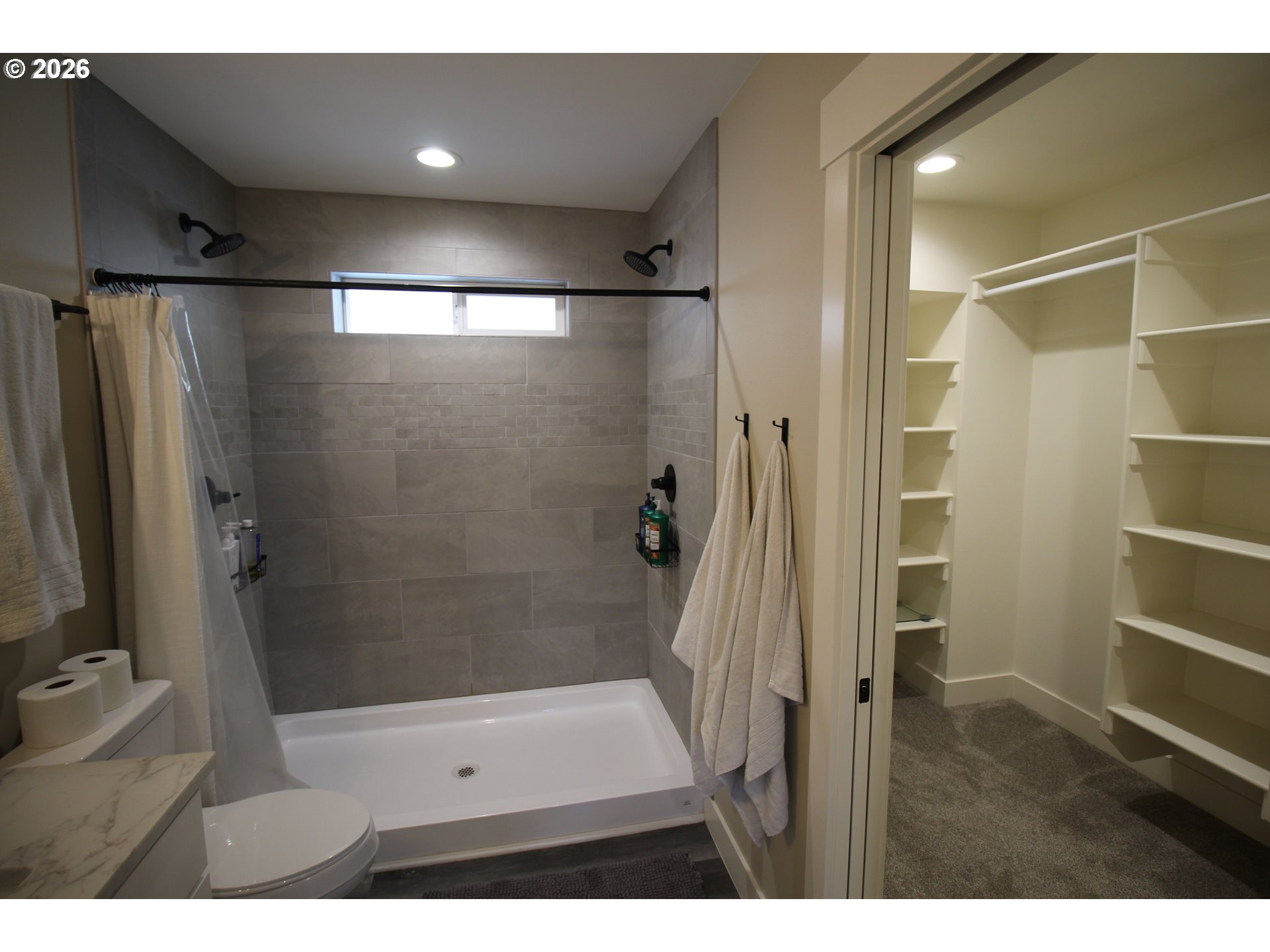 672 Parker Loop Property Photo 16