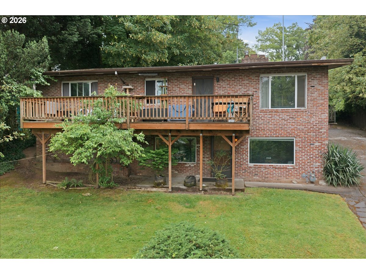 7339 S CORBETT AVE Property Photo 1
