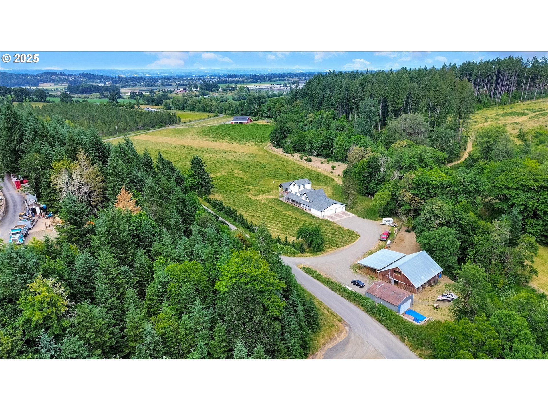 47266 Sw Carpenter Creek Rd Property Photo 1
