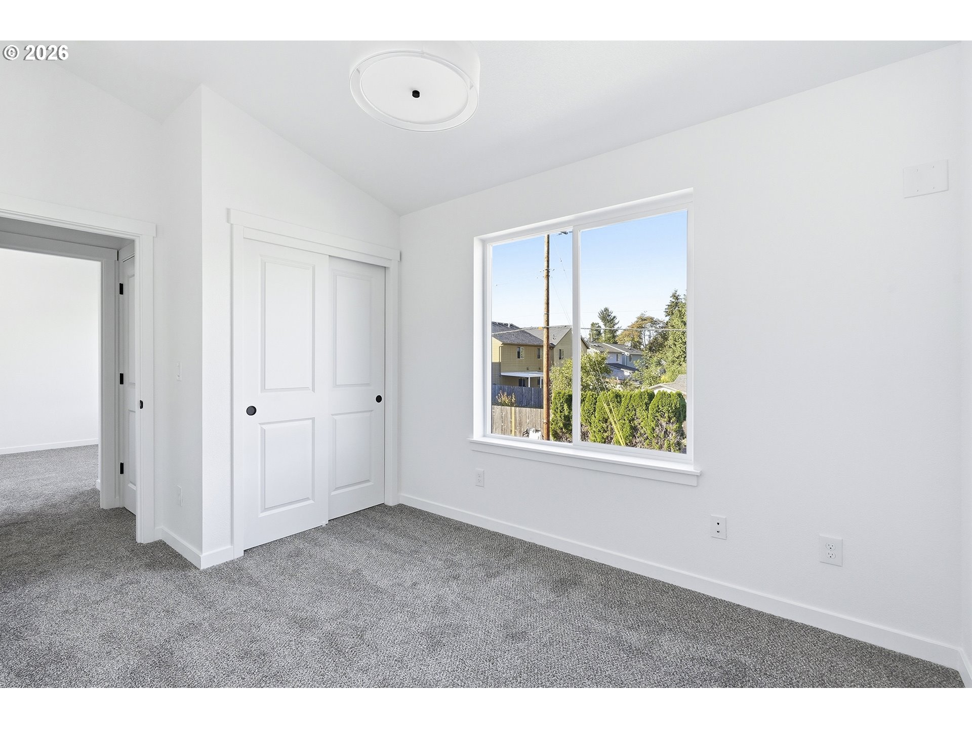 8716 Se Bybee Blvd Property Photo 18