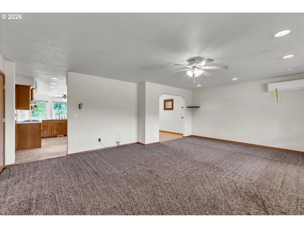 25905 Bixby Rd Property Photo 12