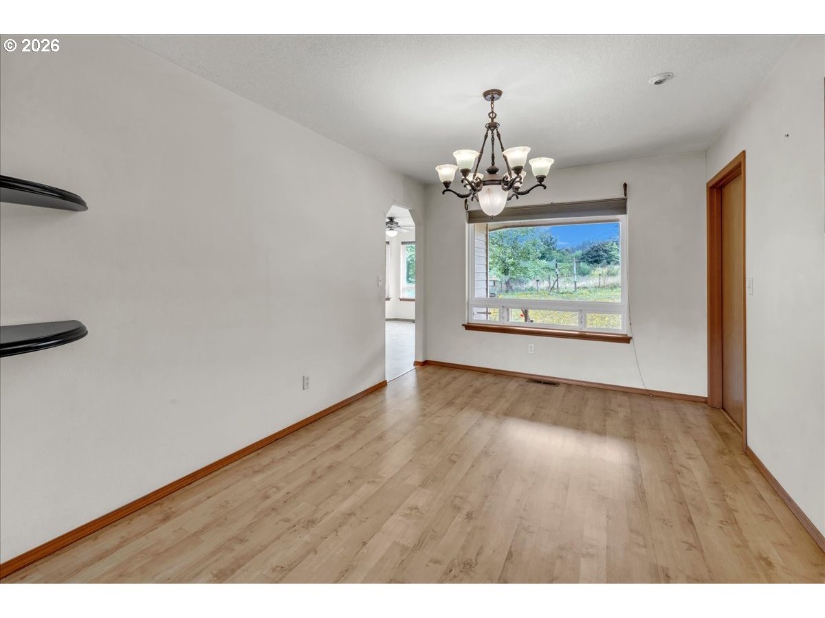 25905 Bixby Rd Property Photo 18
