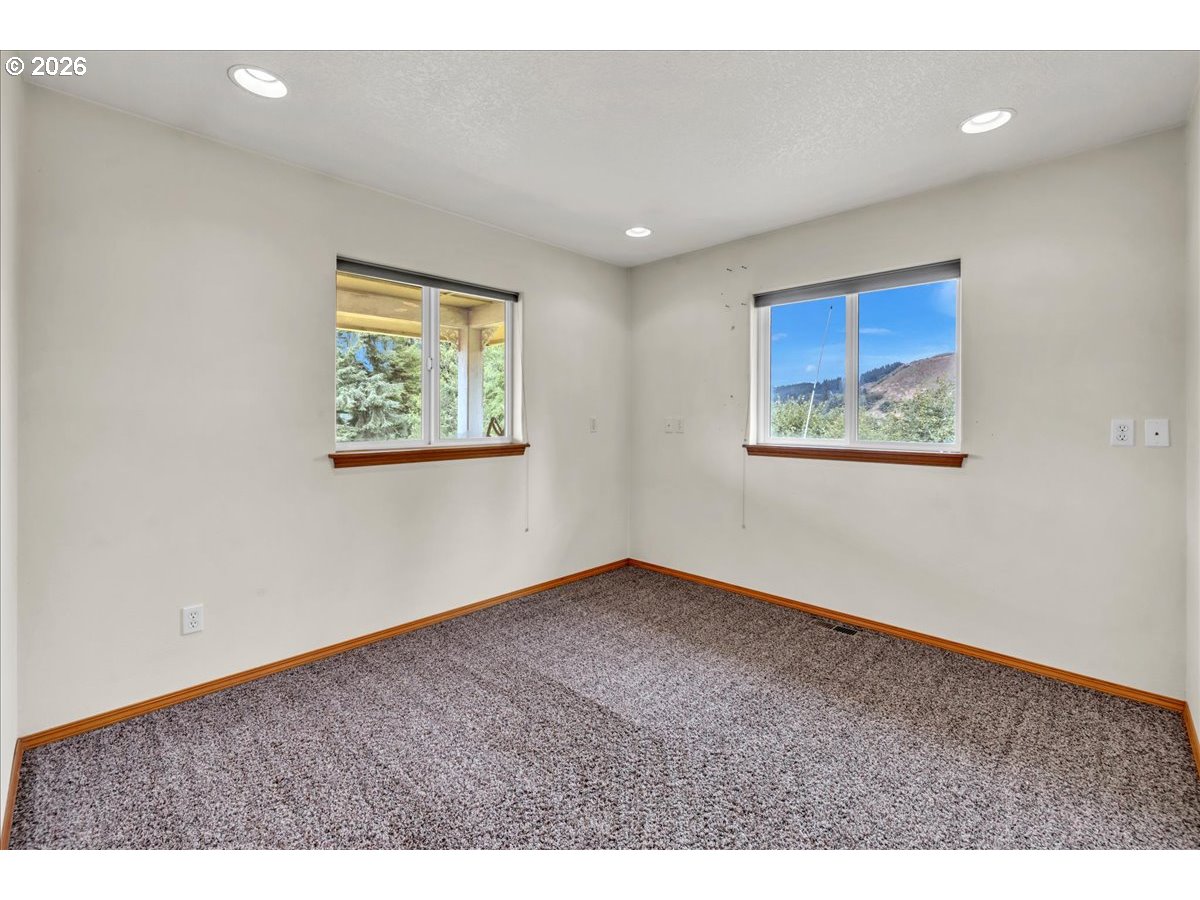 25905 Bixby Rd Property Photo 25