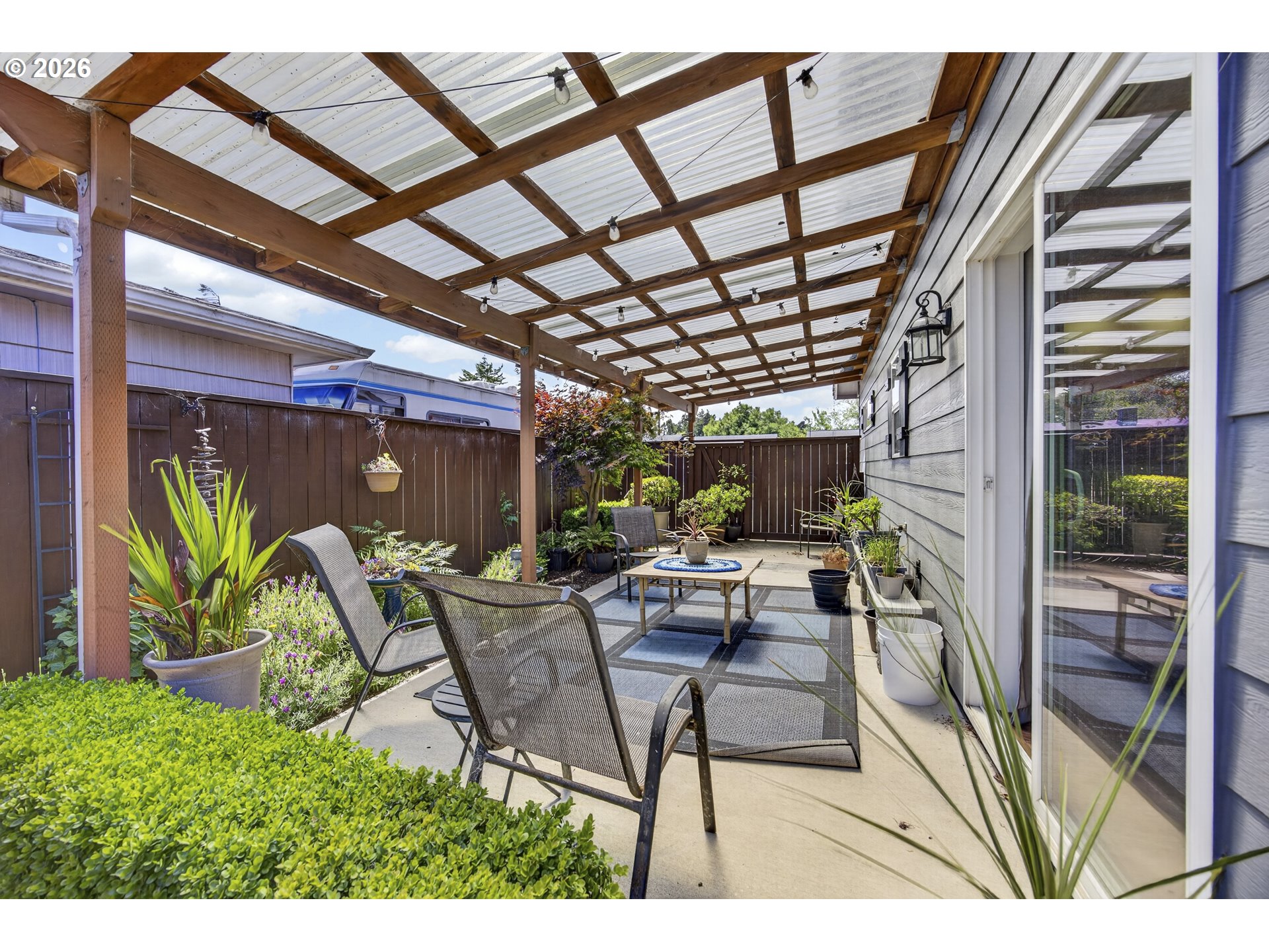 976 Nopal St Property Photo 30