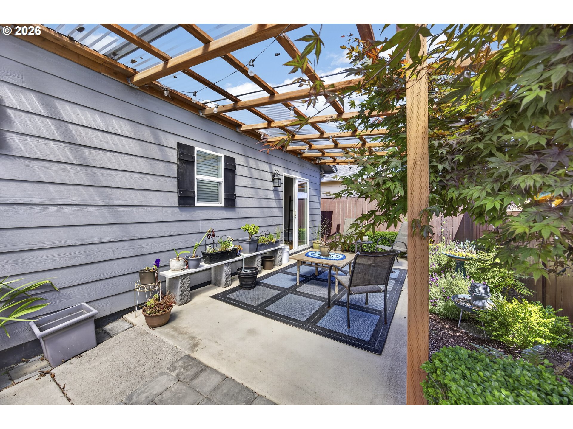 976 Nopal St Property Photo 32