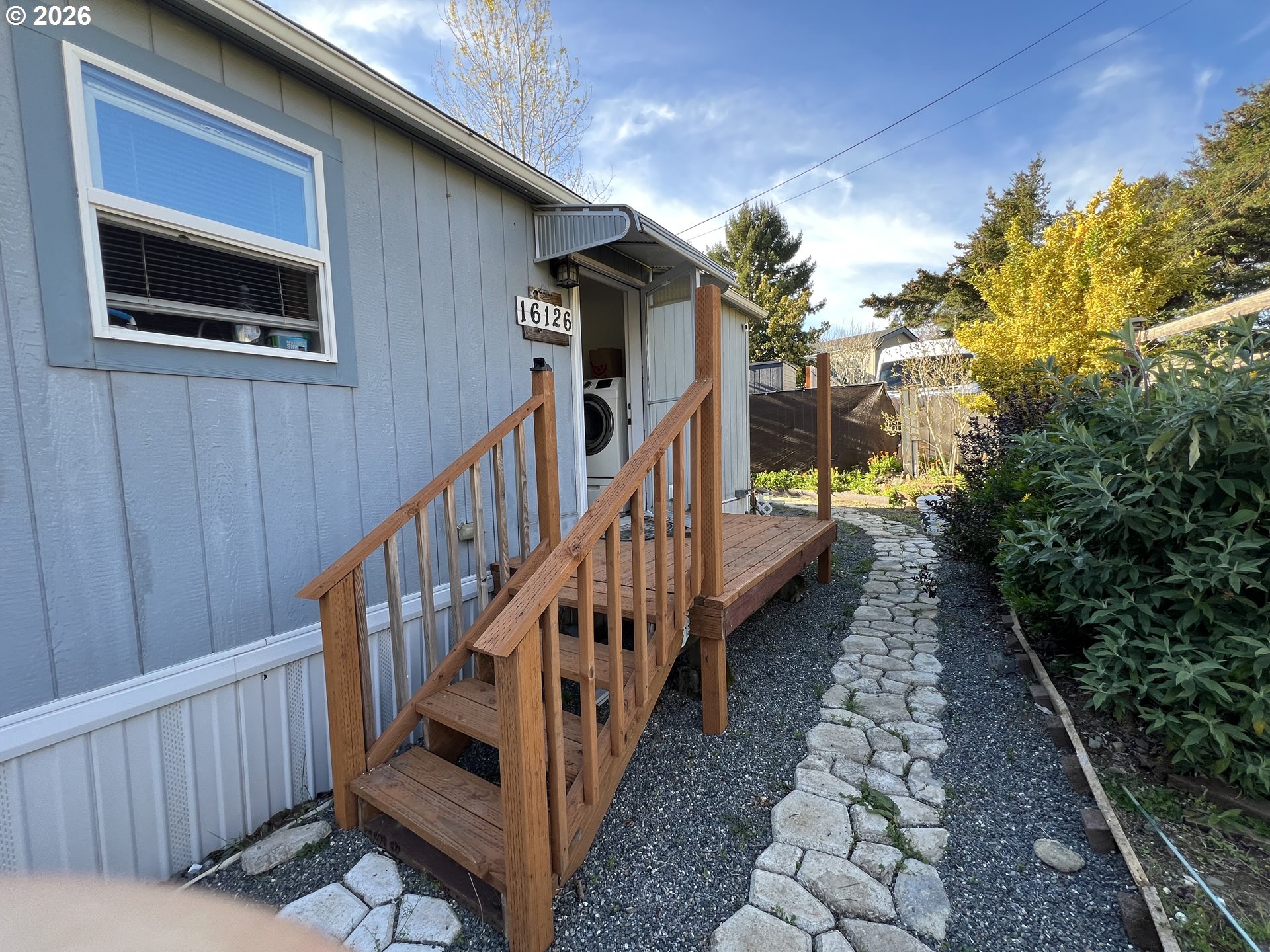 16126 Gustafson Ln Property Photo 1