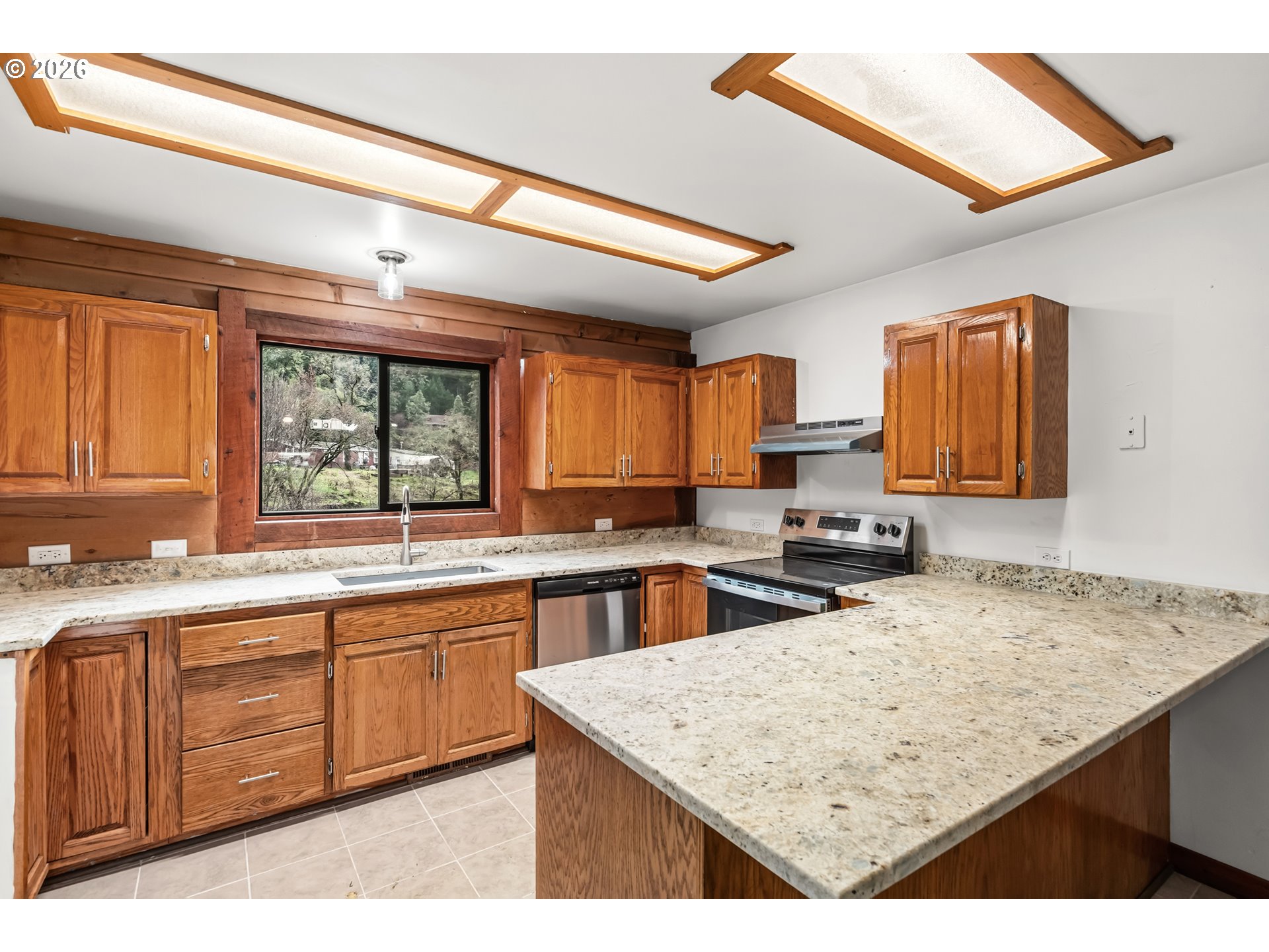 1514 Burbridge Dr Property Photo 18