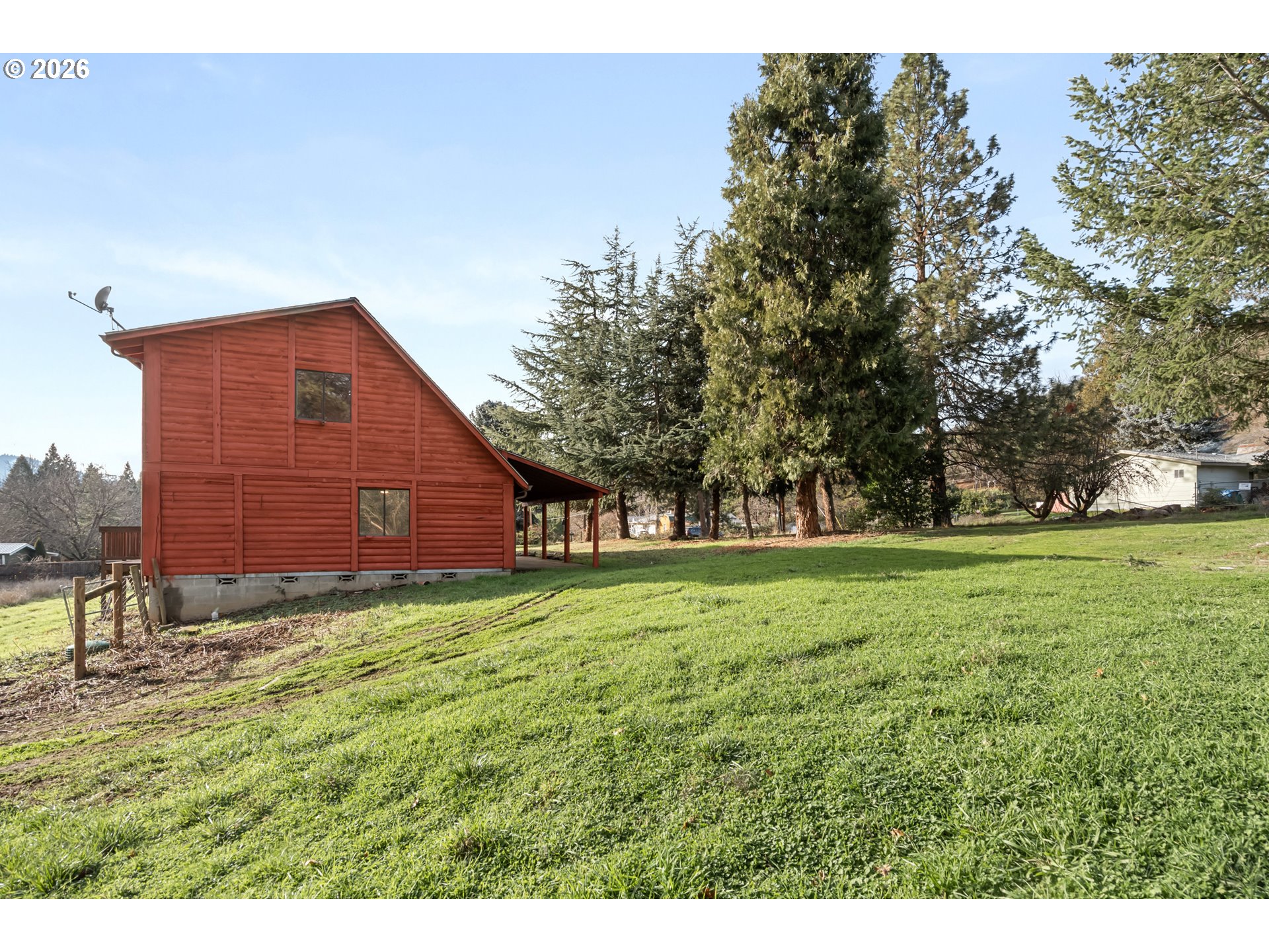 1514 Burbridge Dr Property Photo 34
