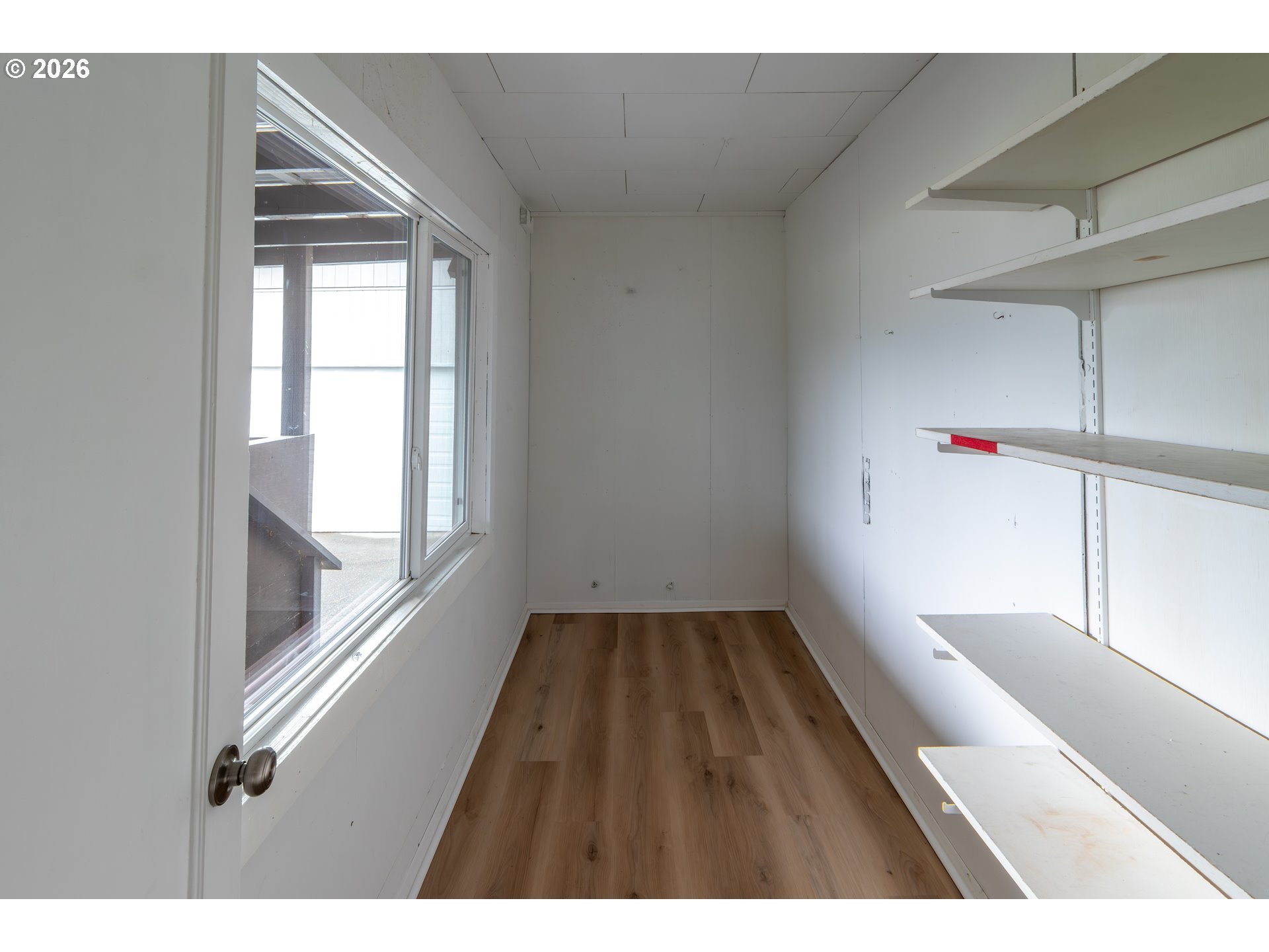1830 Nw Goetz St Property Photo 9