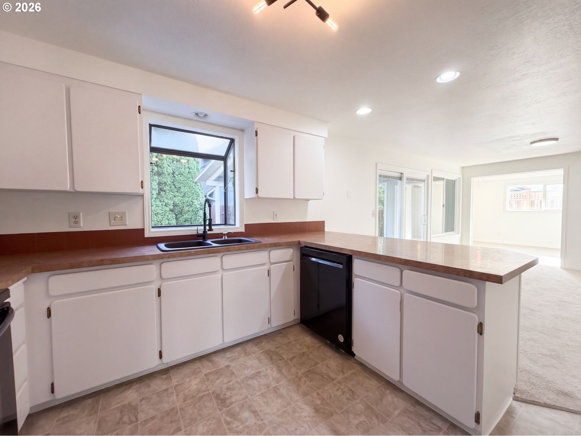 5810 Nw Landing Dr Property Photo 17