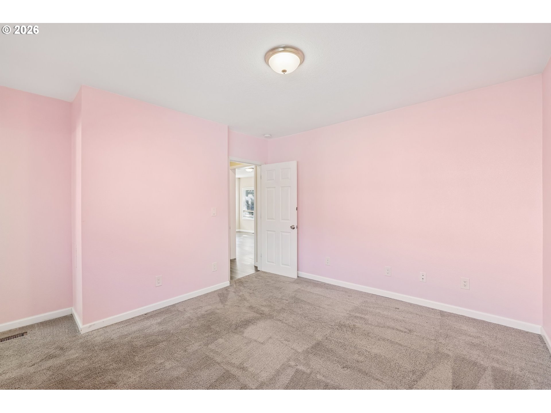 631 19th Ave Property Photo 15