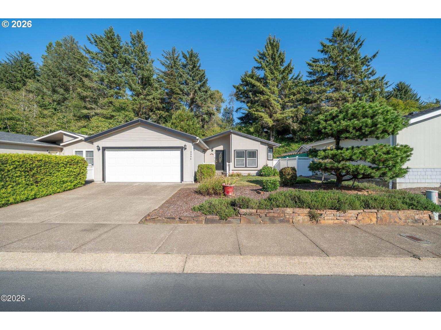 4396 Se Heron Loop Property Photo 1