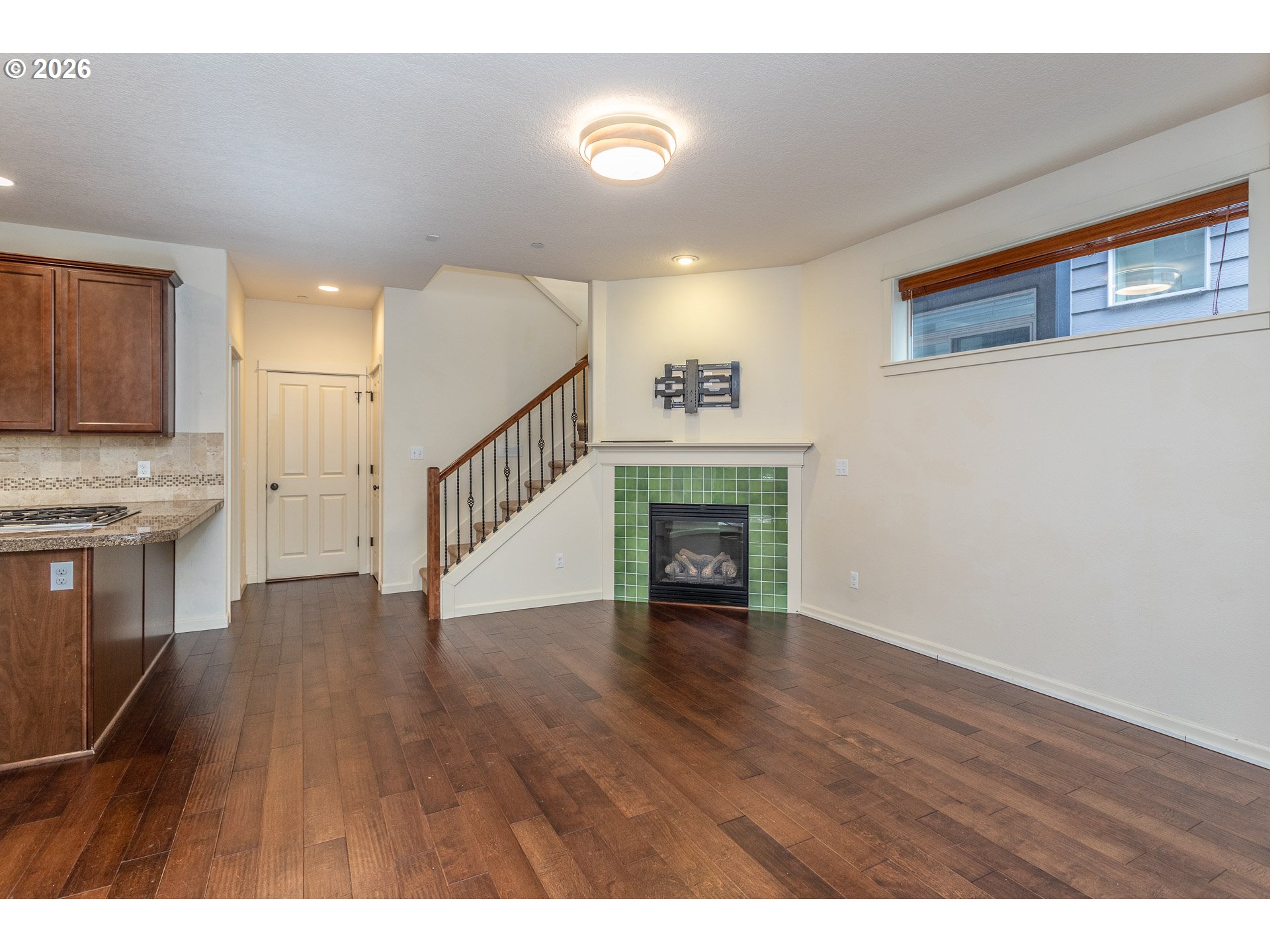 925 Sw Mozart Ter Property Photo 6