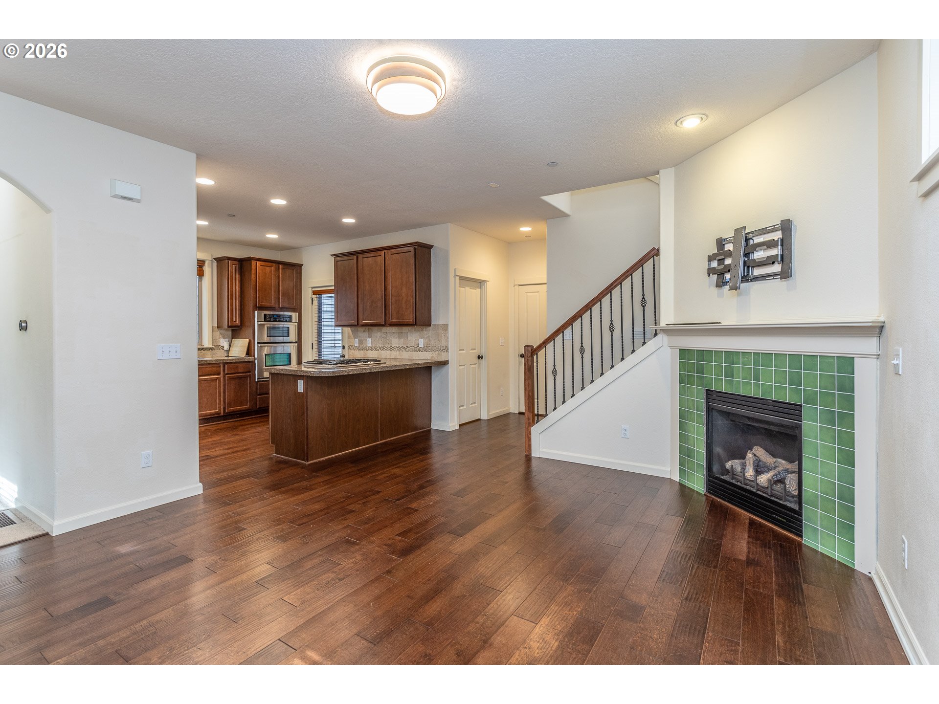 925 Sw Mozart Ter Property Photo 9