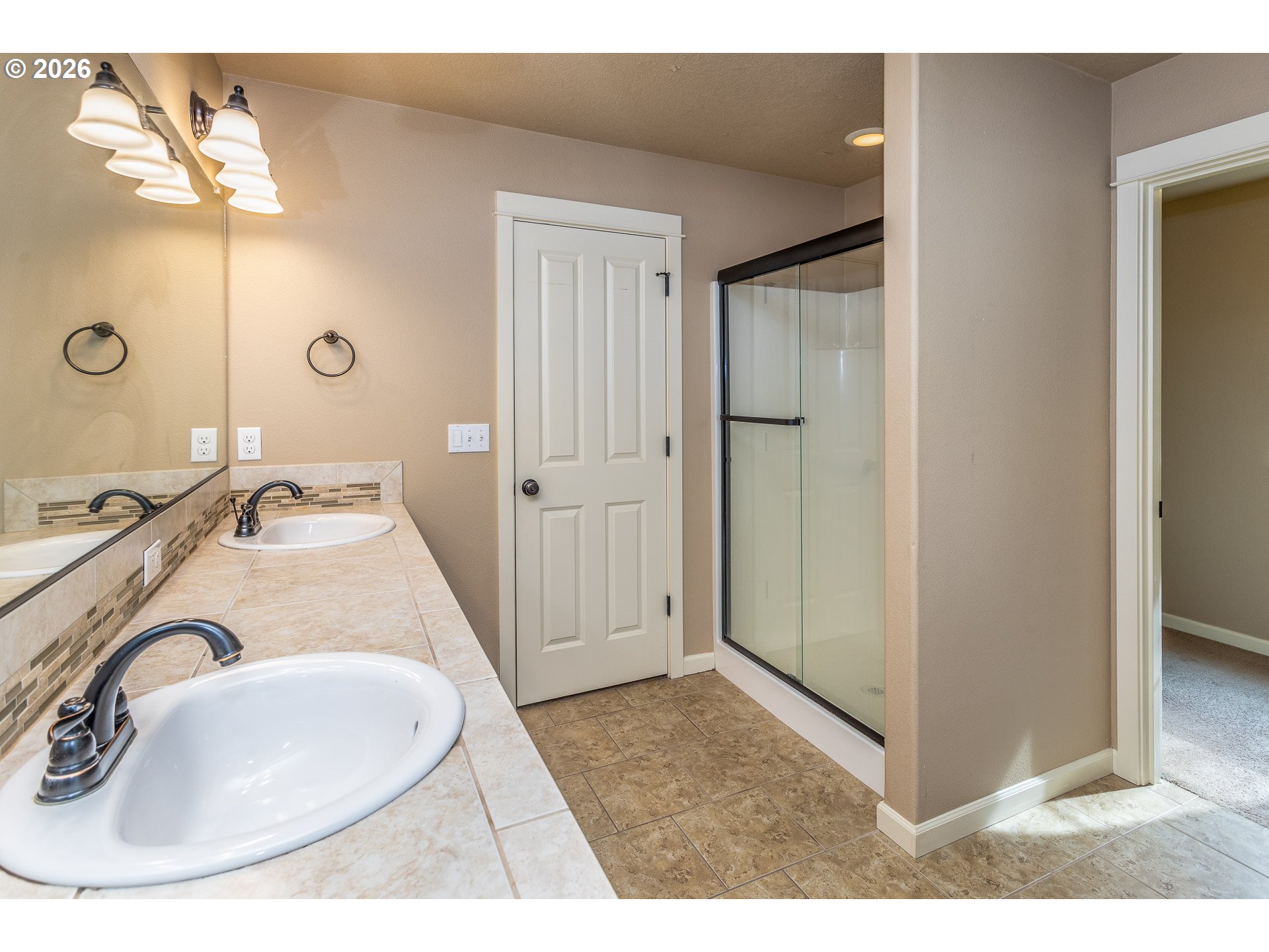 925 Sw Mozart Ter Property Photo 18