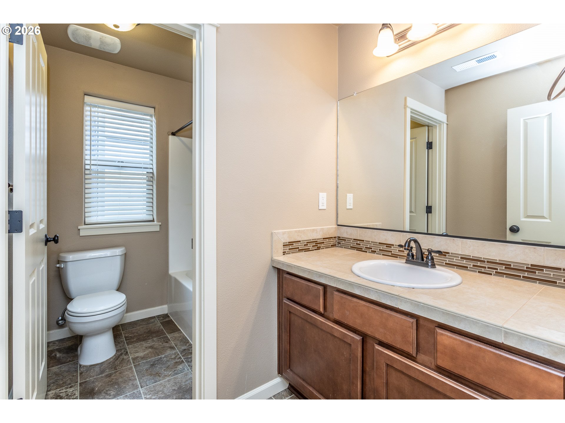 925 Sw Mozart Ter Property Photo 23