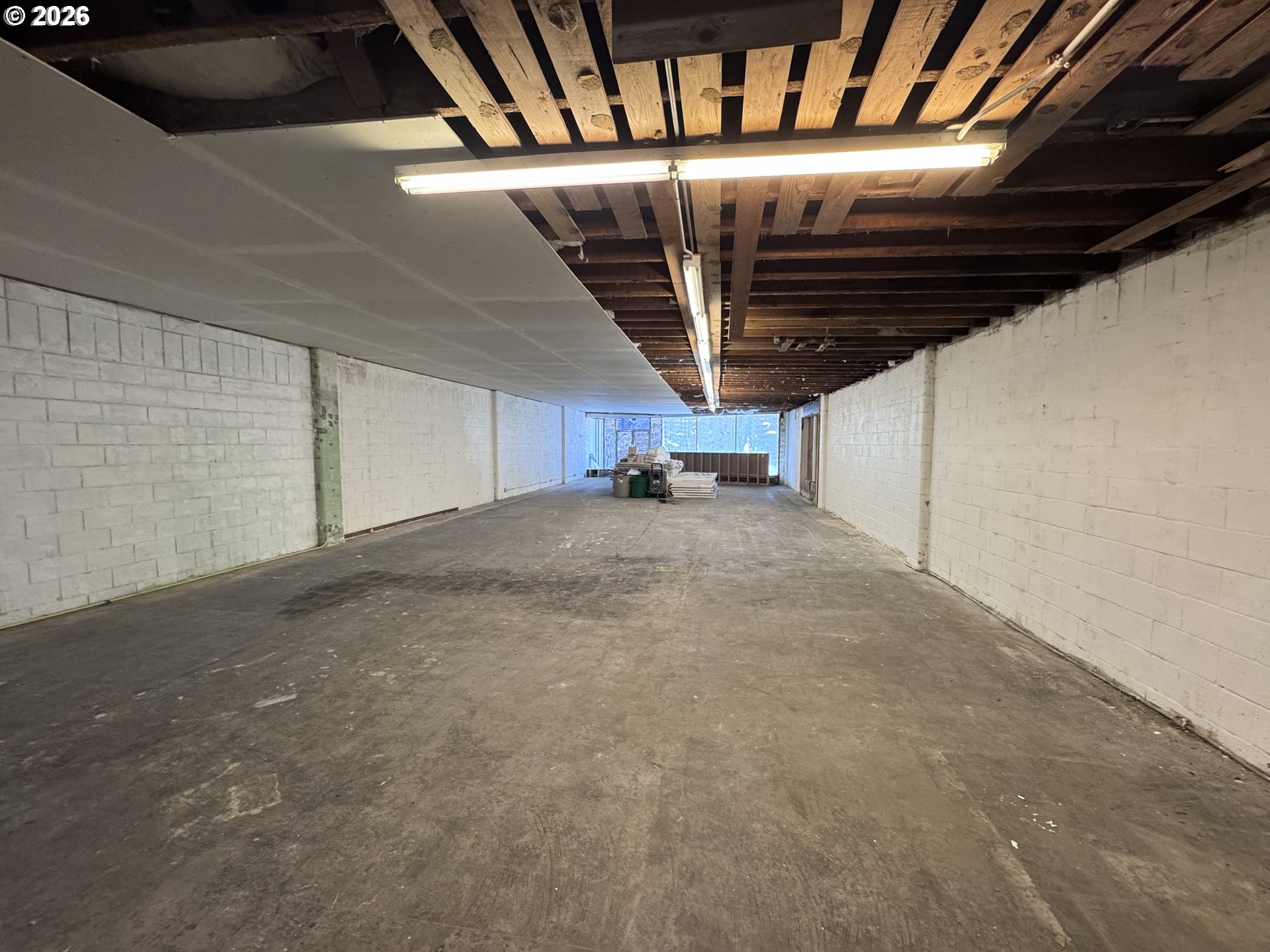 470 Highway 101 Property Photo 8