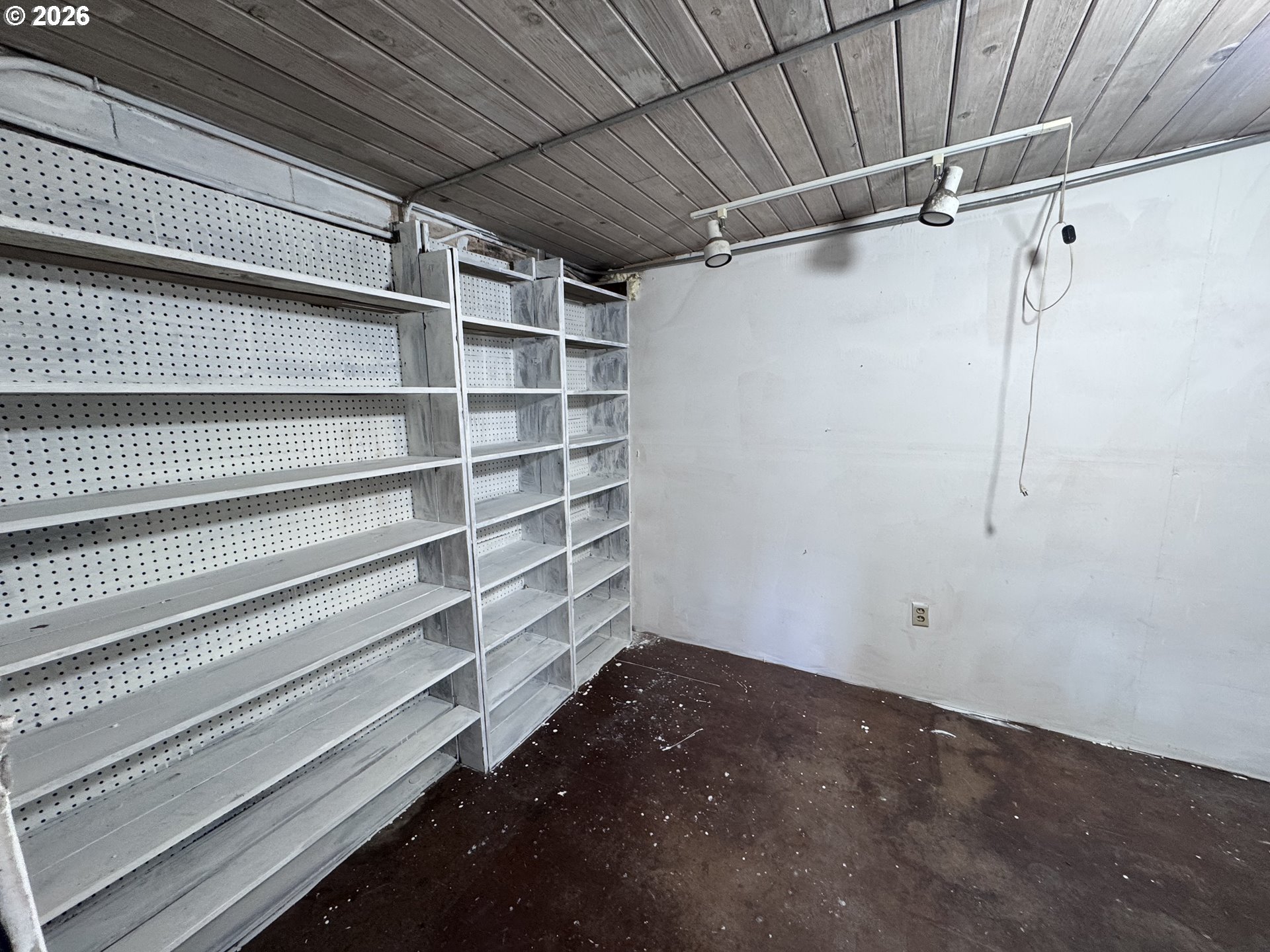 470 Highway 101 Property Photo 17