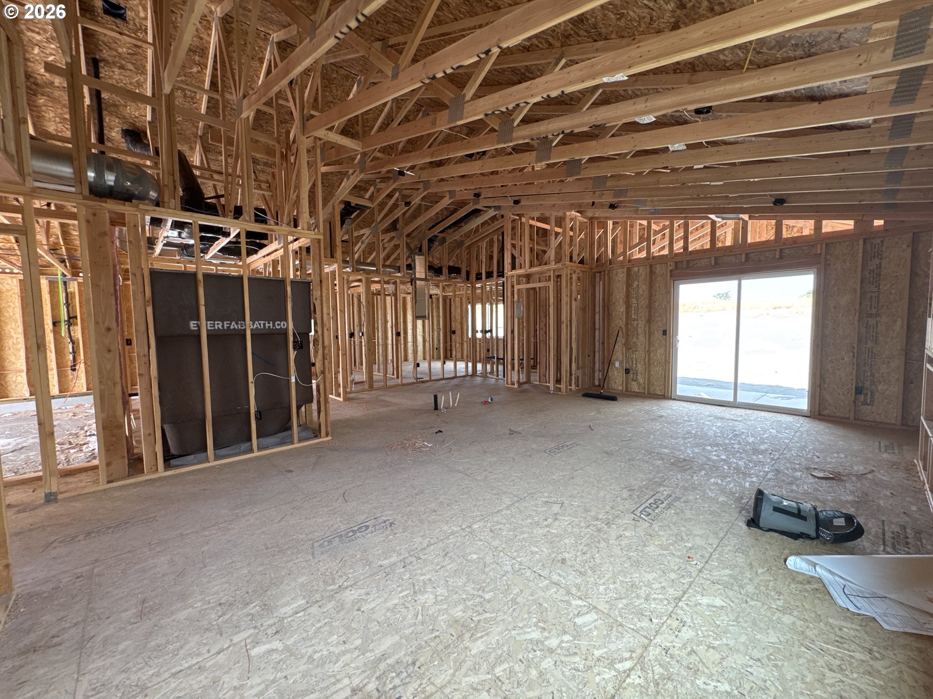 853 E Kinsley Ave Property Photo 4