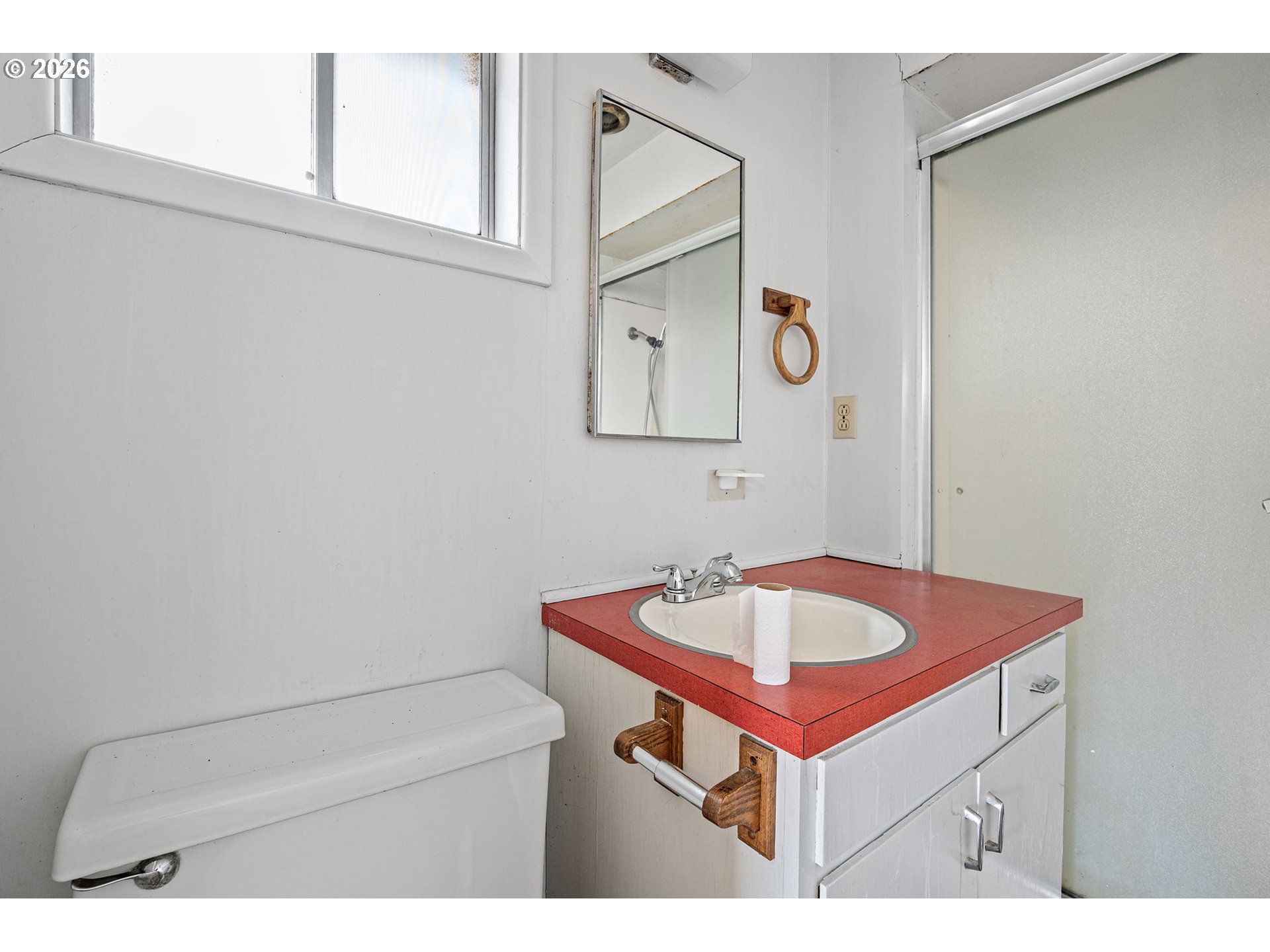 757 Berntzen Rd Property Photo 32