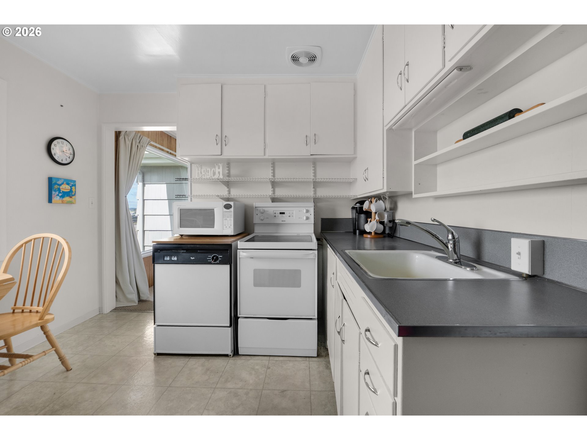 2977 Sunset Blvd Property Photo 25