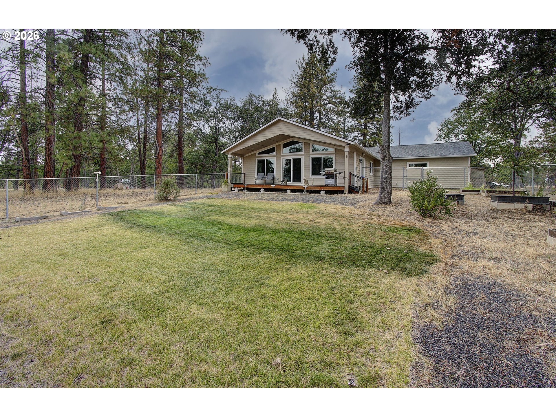 80 Sara View Dr Property Photo 1