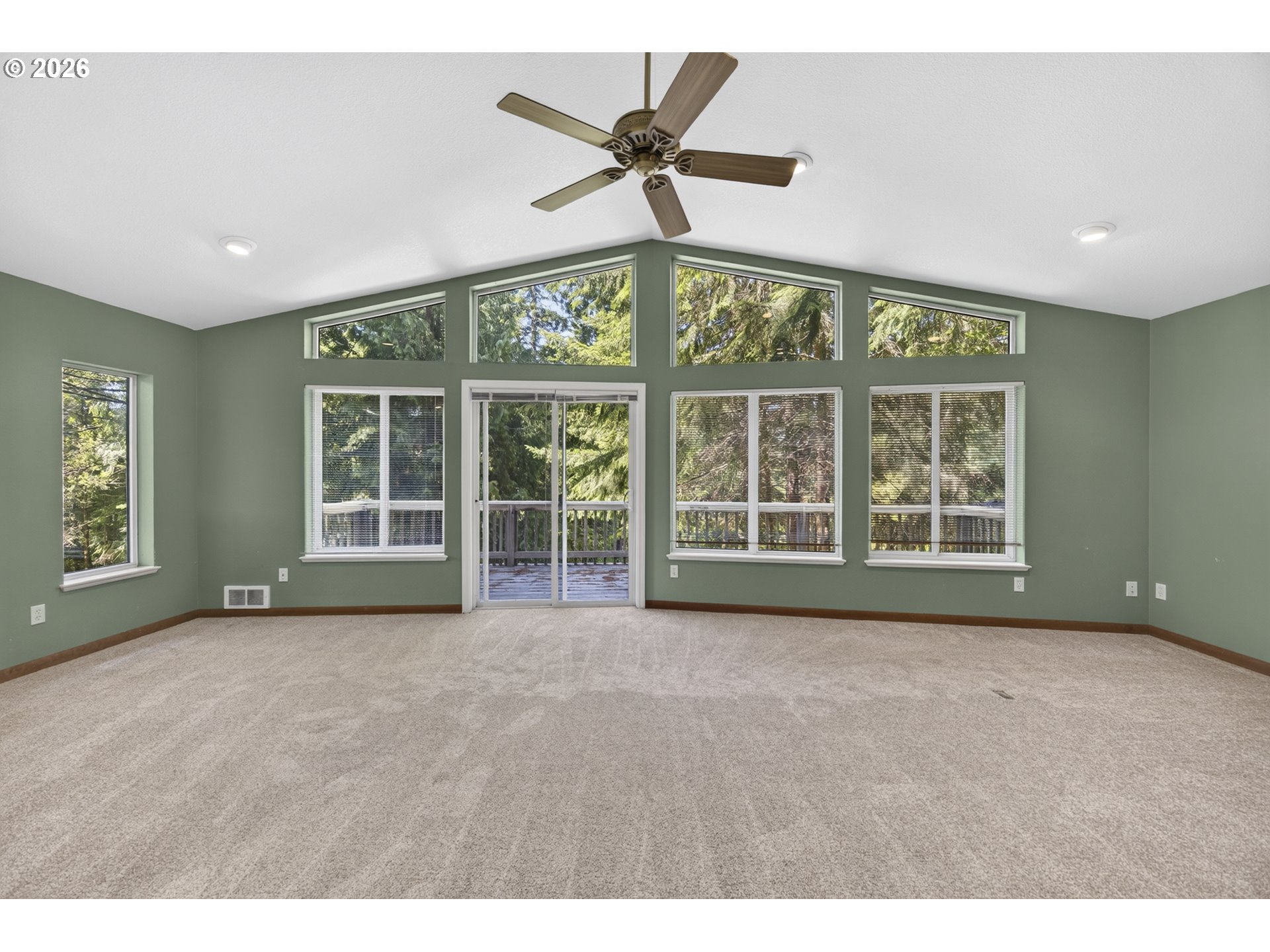 5938 View Loop Property Photo 9