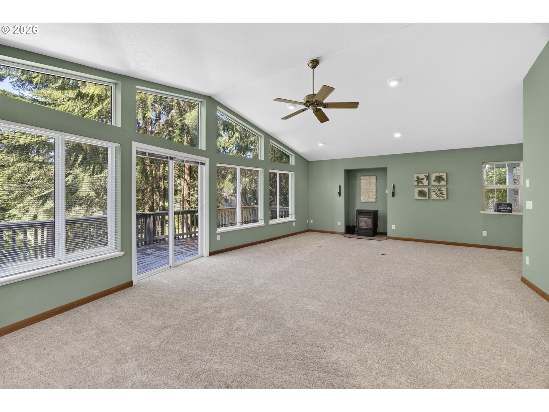 5938 View Loop Property Photo 10