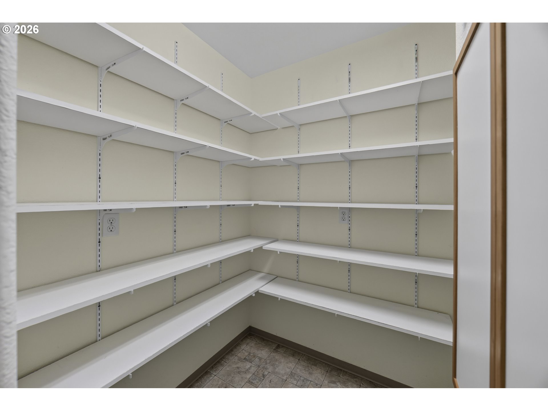 5938 View Loop Property Photo 19