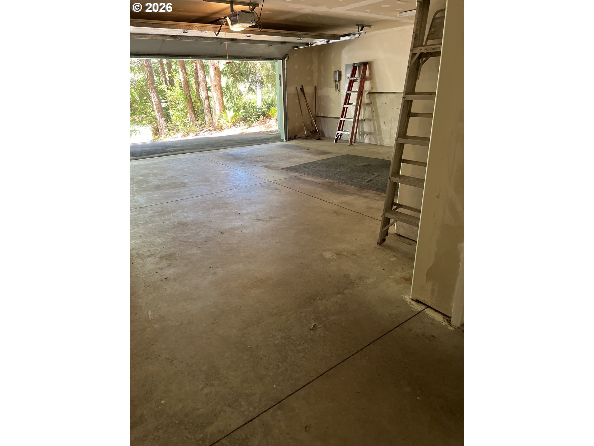 5938 View Loop Property Photo 38