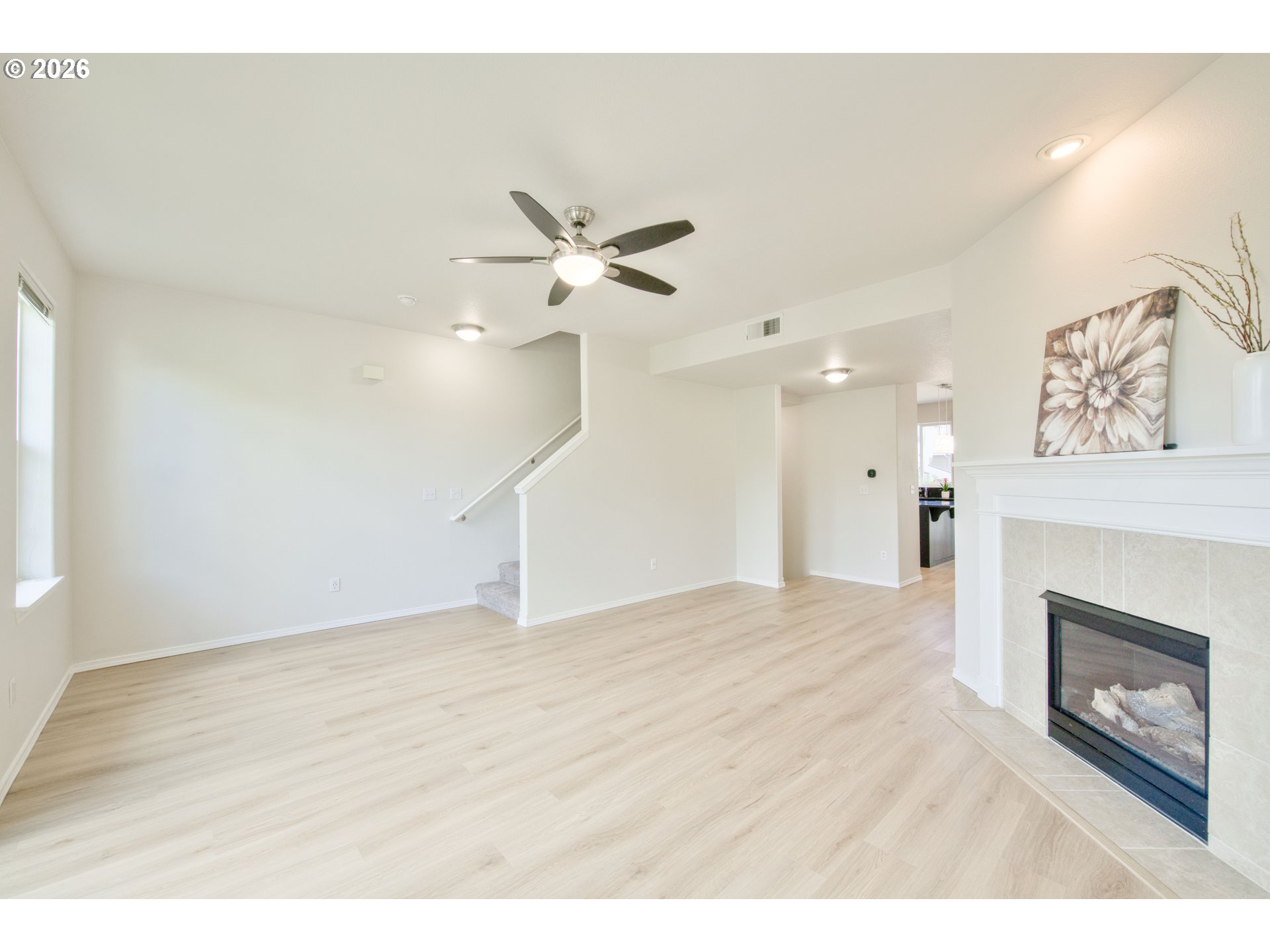 3721 E Oak Grove St Property Photo 11