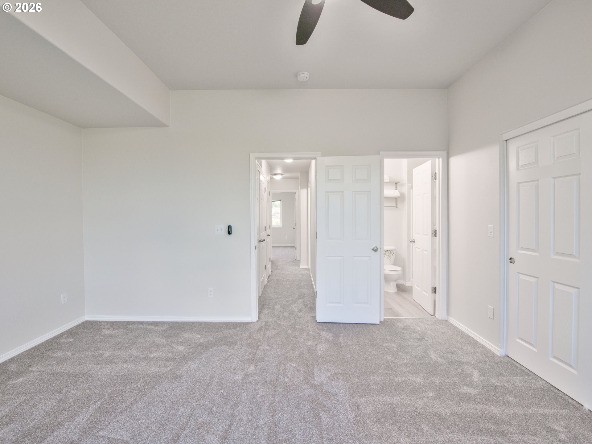 3721 E Oak Grove St Property Photo 29