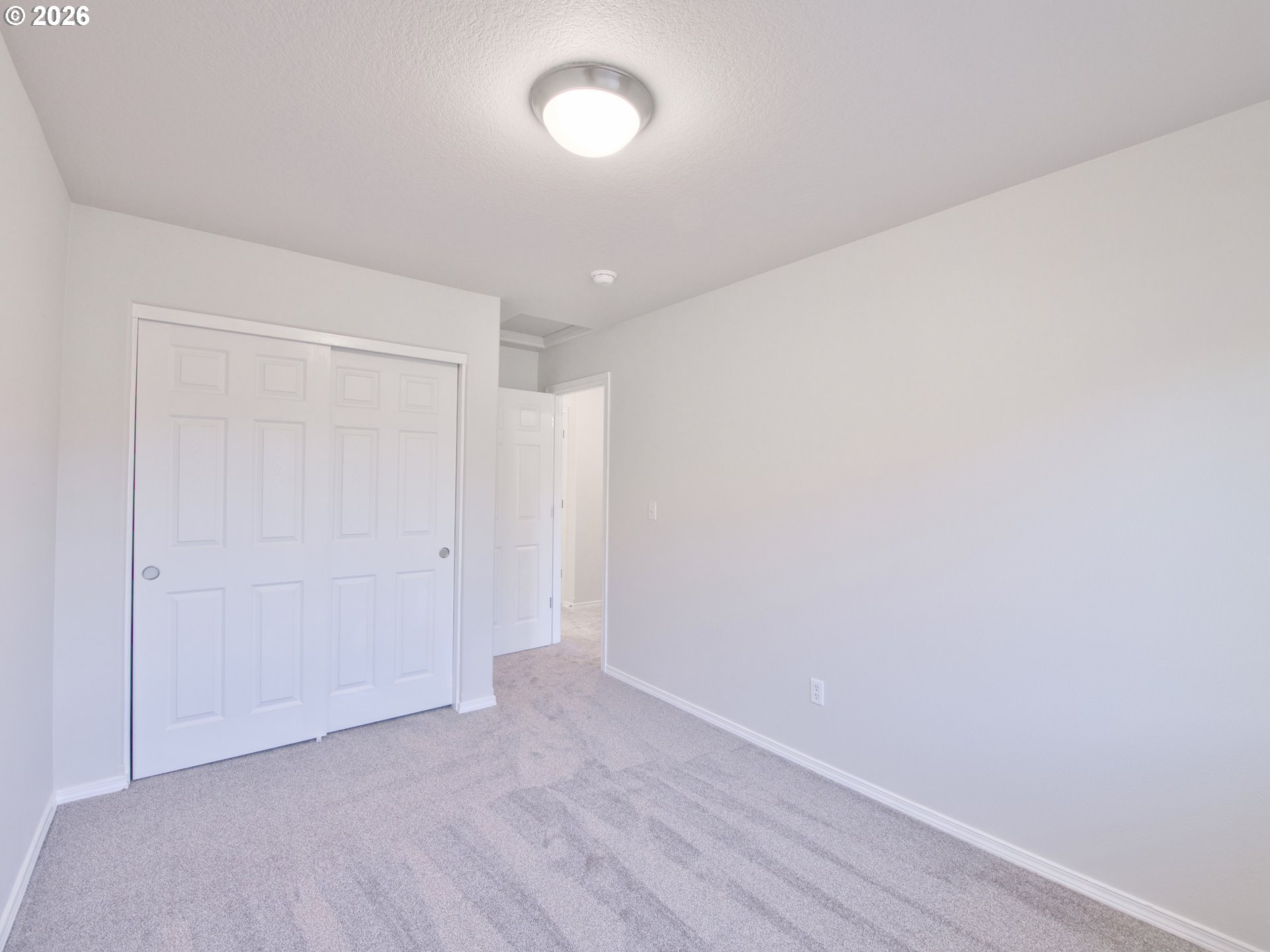 3721 E Oak Grove St Property Photo 38